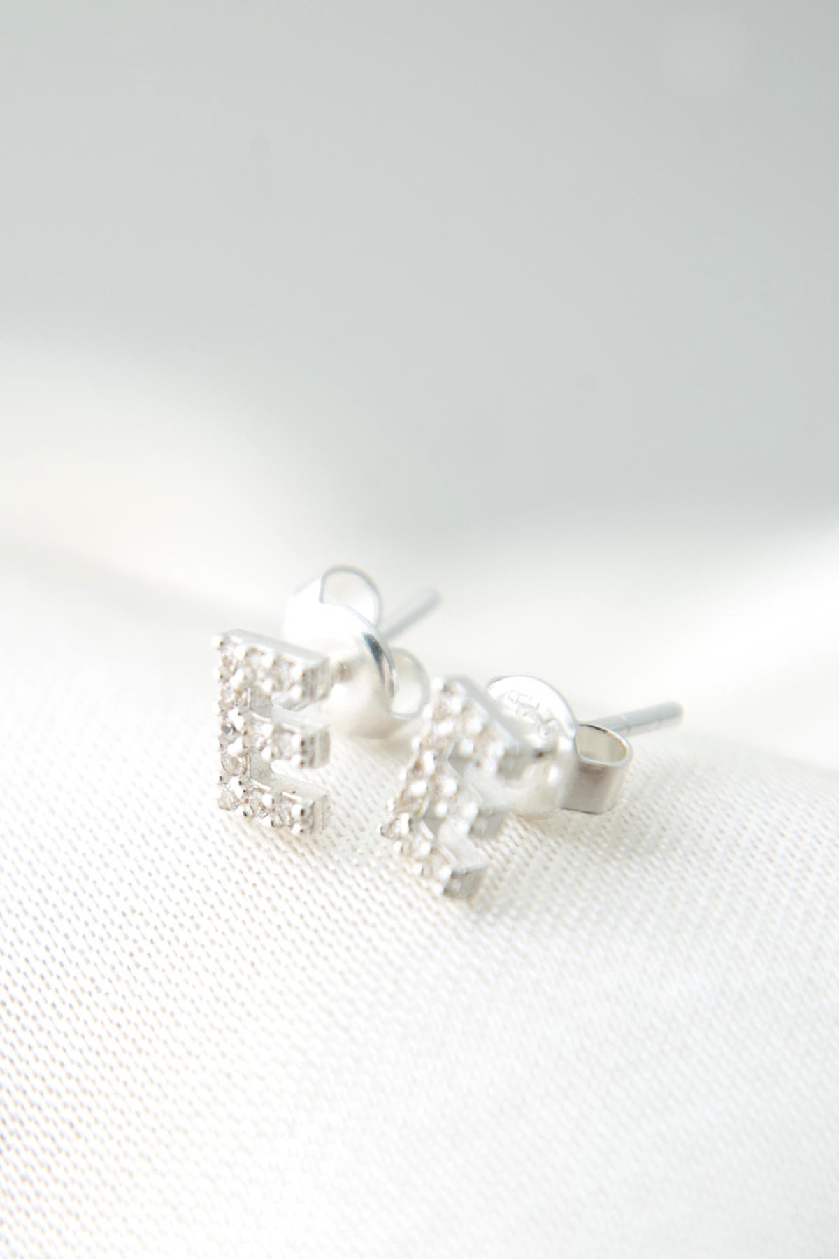 c84a70e10831ed08896cddc44b8f170c