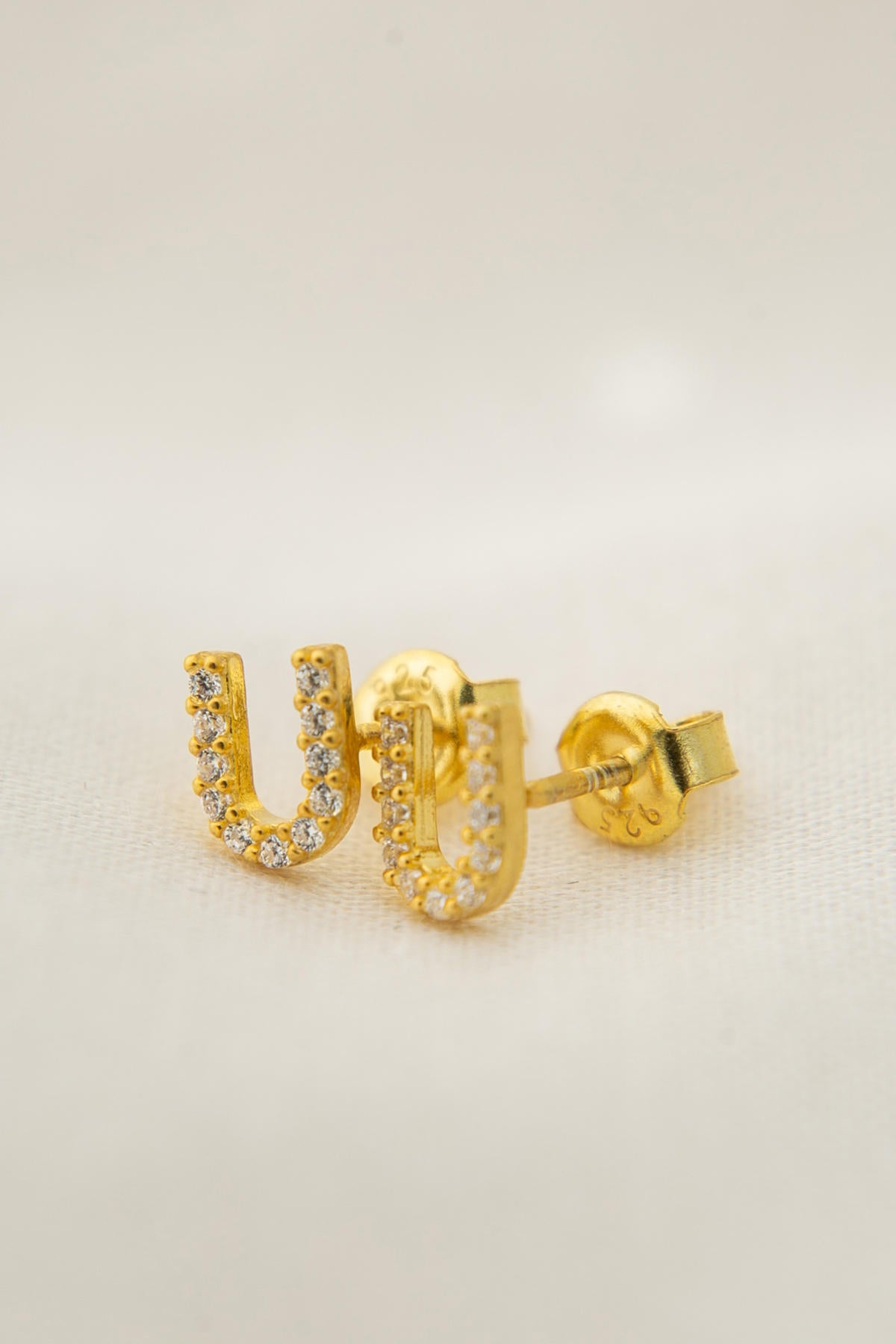 5e556f7ca9e8c64ff3a66195d772a16e