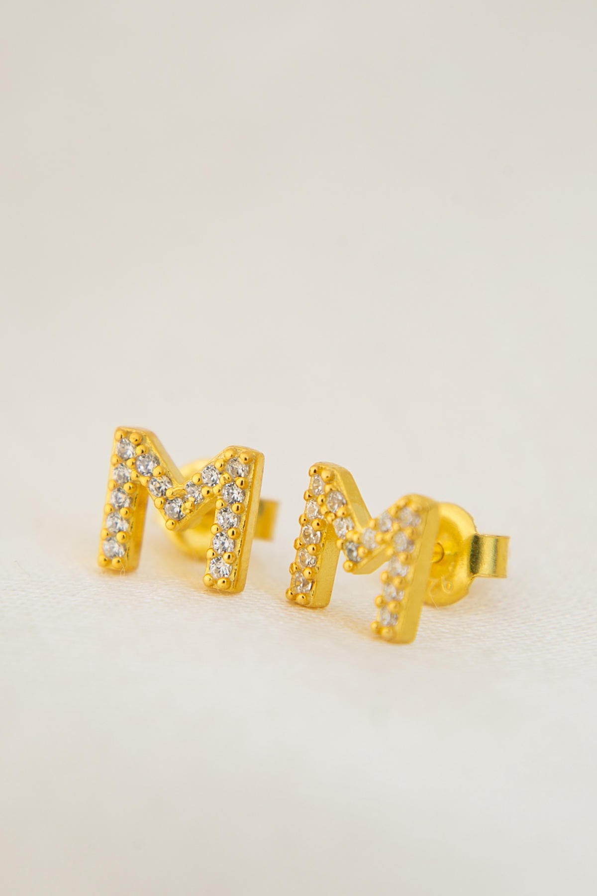 6f51db336e19533bcfecf9719cc44ee9