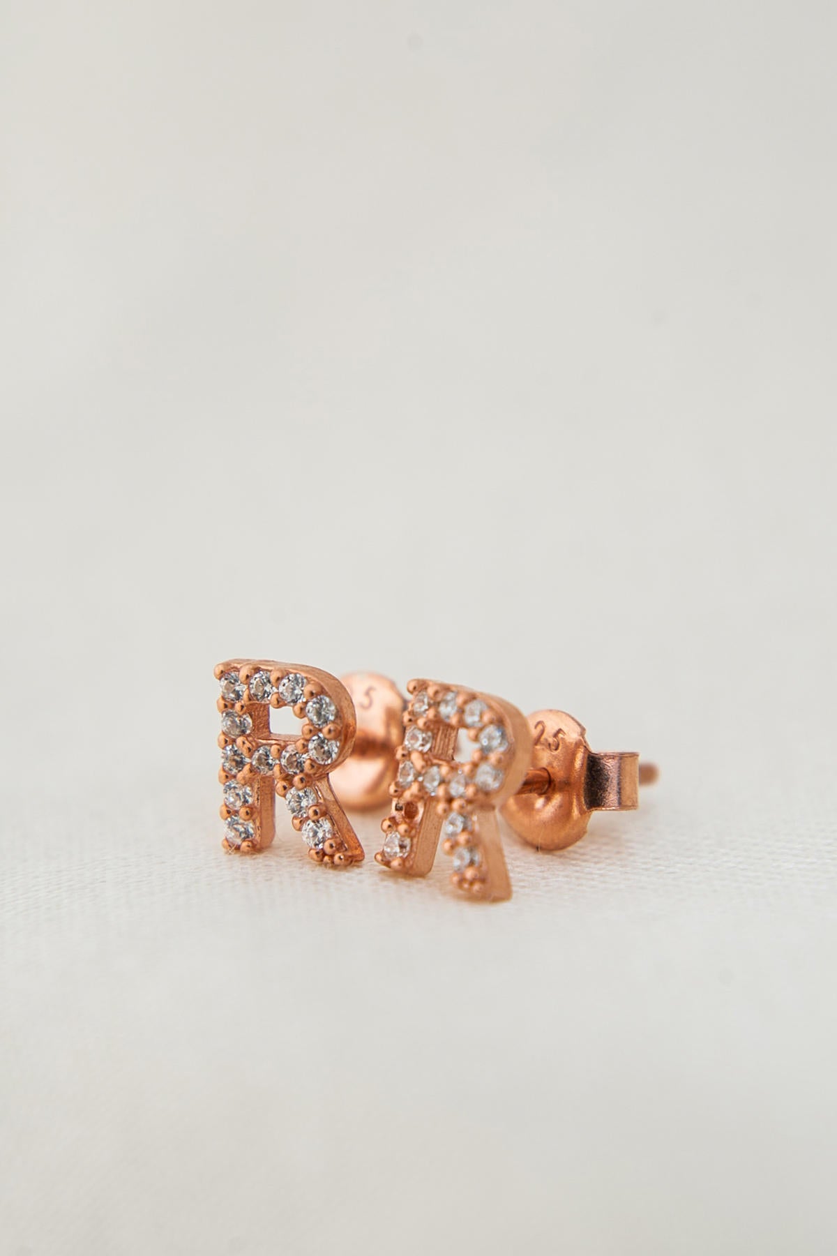 e479953bcc01b1e3a651fa77cffae16b