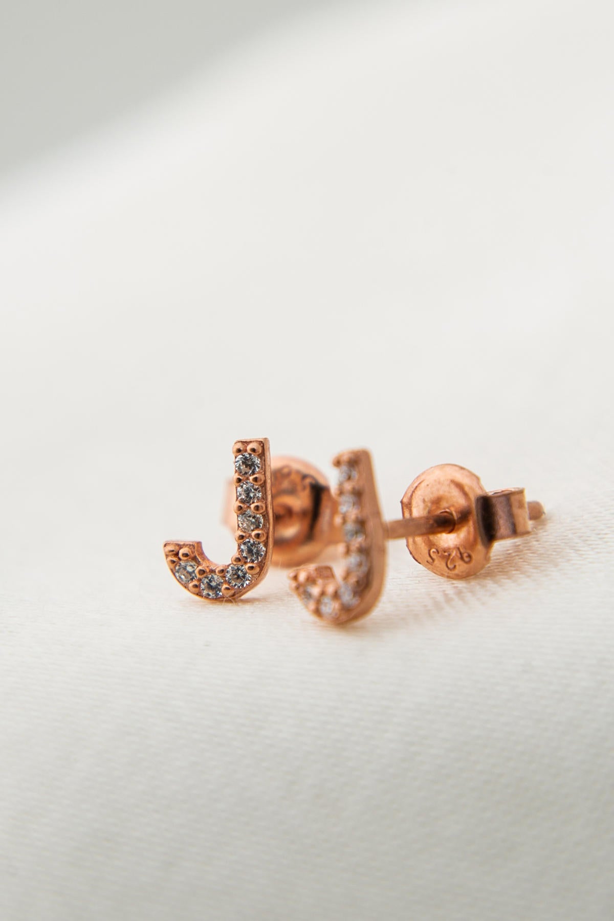 b86d71f0a33cdaa9eafebe0181ad5c0e