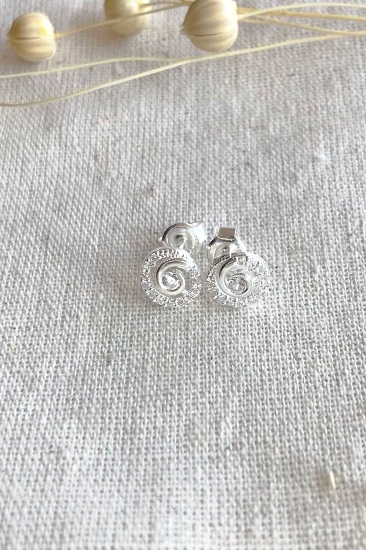 69374842951636564410f1c22d222b44