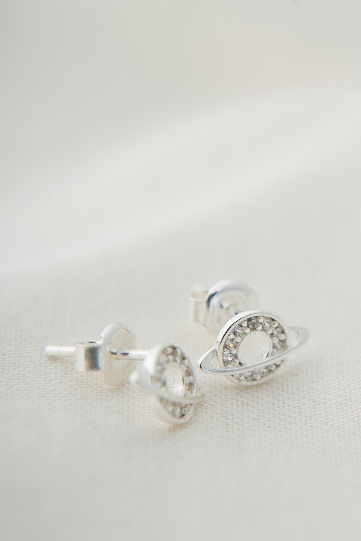 64f81605e683f2a6b346235ecf79ee80