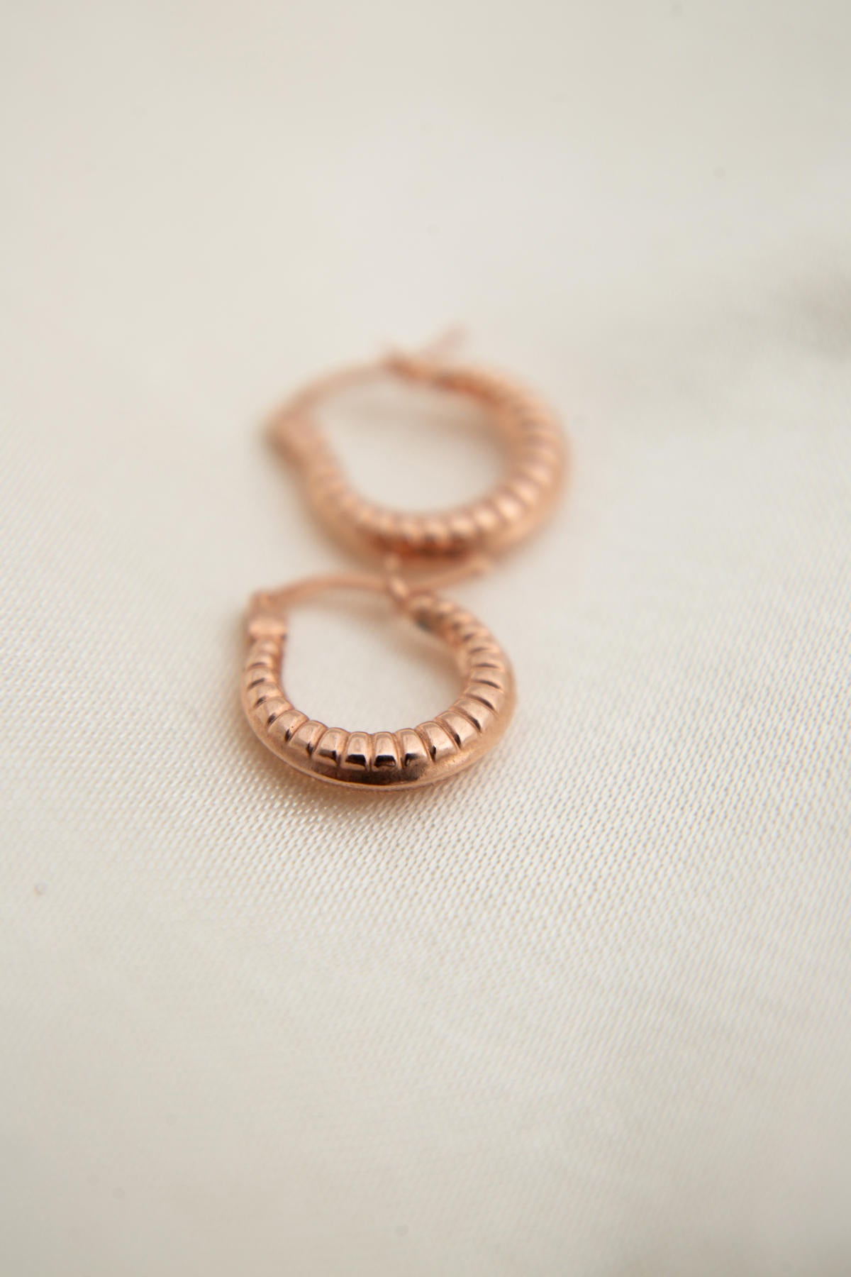 abce23e9d0befac8010d5c8b60fc1a42