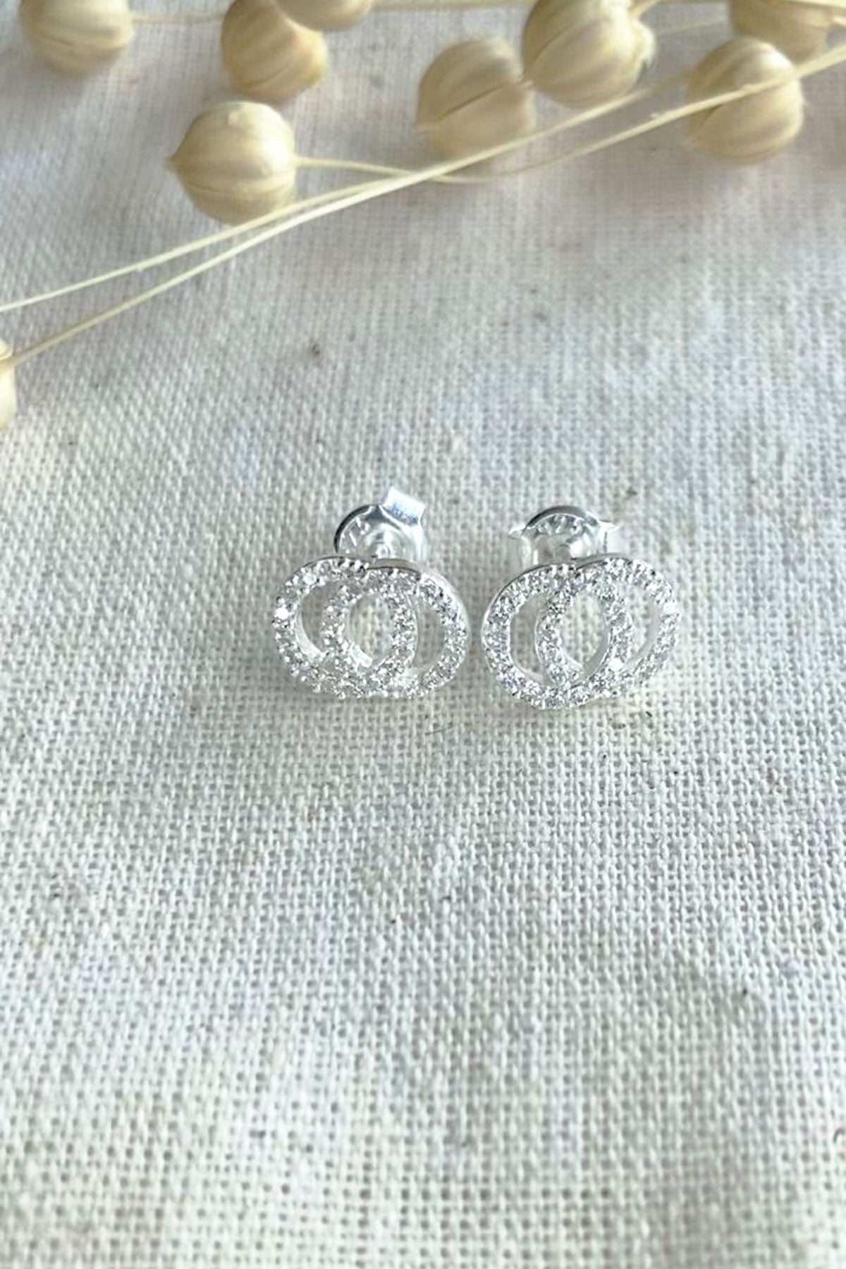 a009ead82aba7eb5e26e04be1ad84111