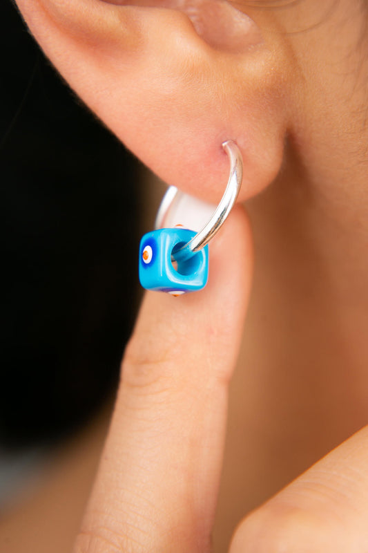 30f551a8d9269fd3317a8a5110c3bae5