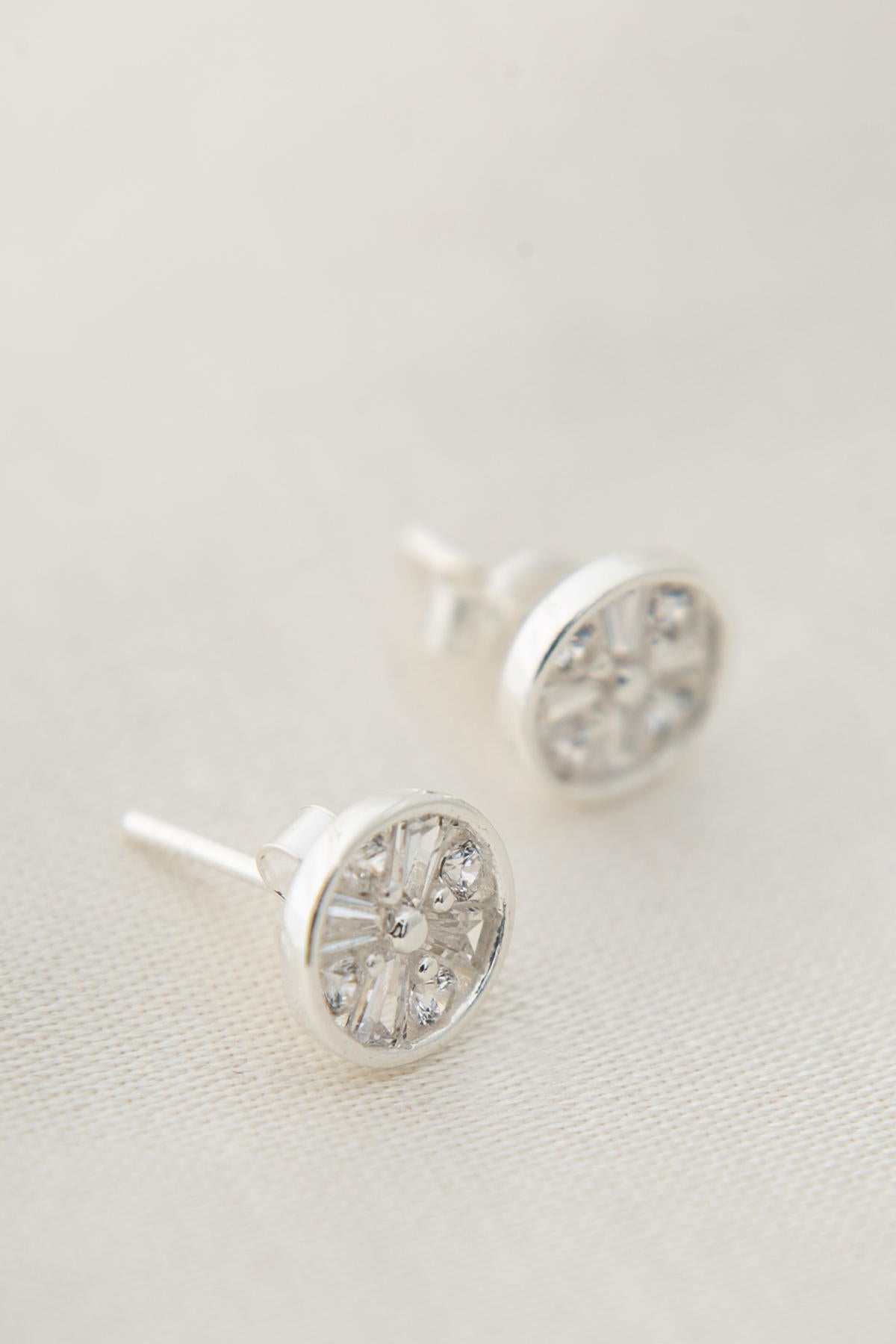 9e22610fd410bb89460f2079dcacaa54