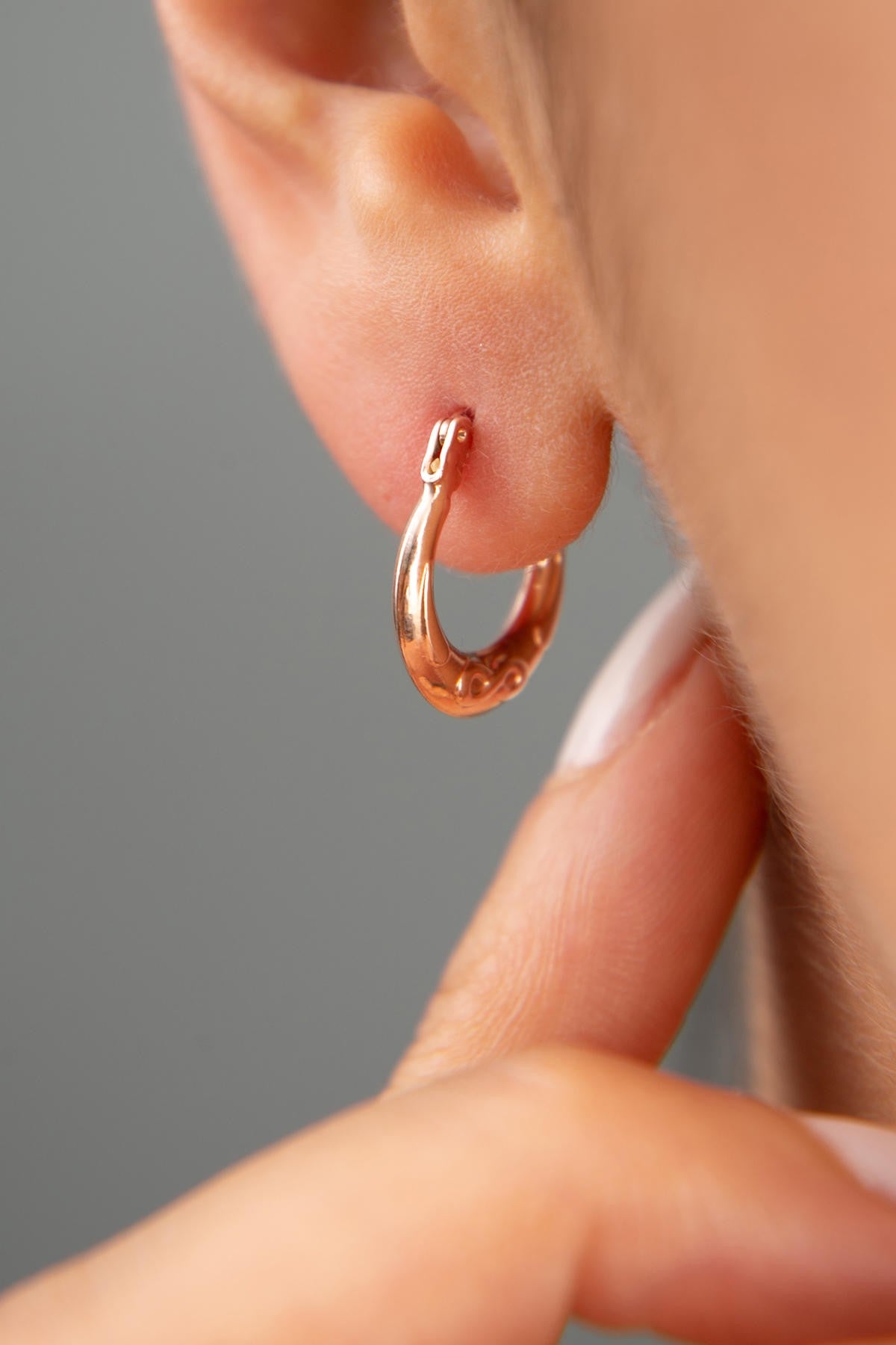 83c11a4fbc114a4c0f03576bc8cf0100