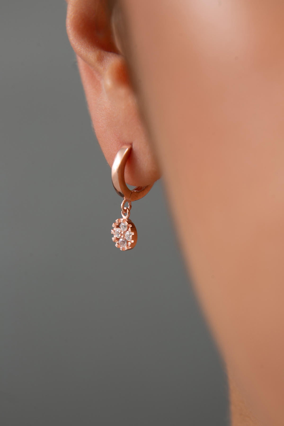 3b81b5f26cfbc5164363f7fdfbbbabe9