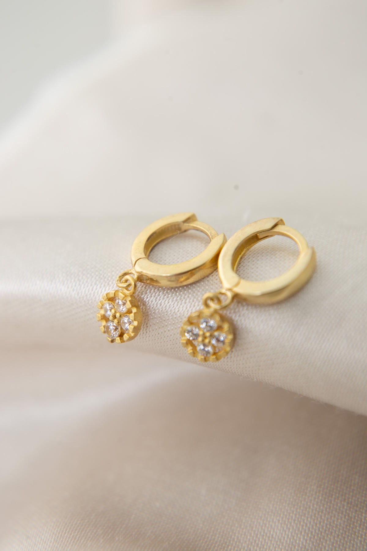 90192de0a8519cad60c401e622de3dff