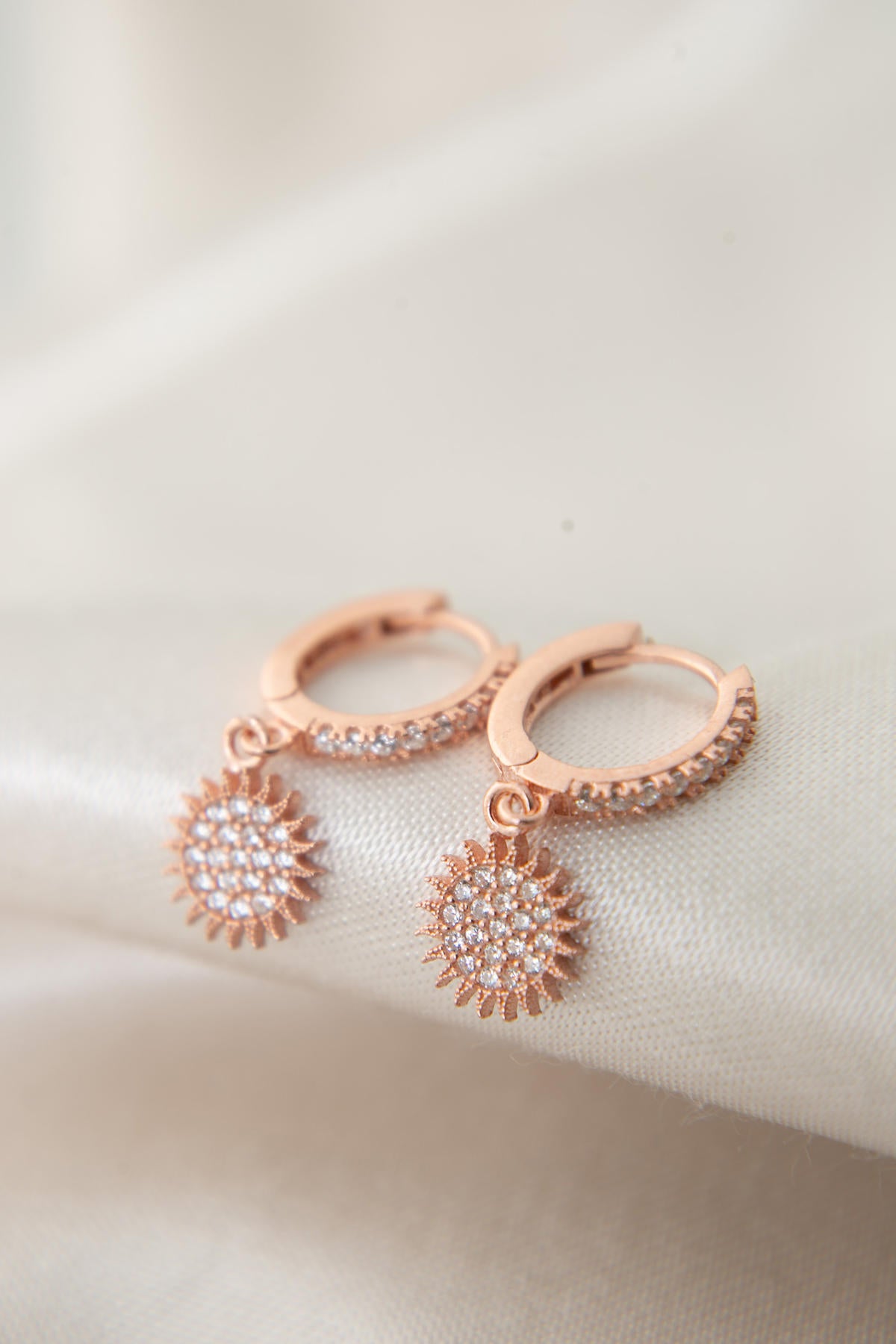 1173afb6dd29f28072f84672a54d5ac1