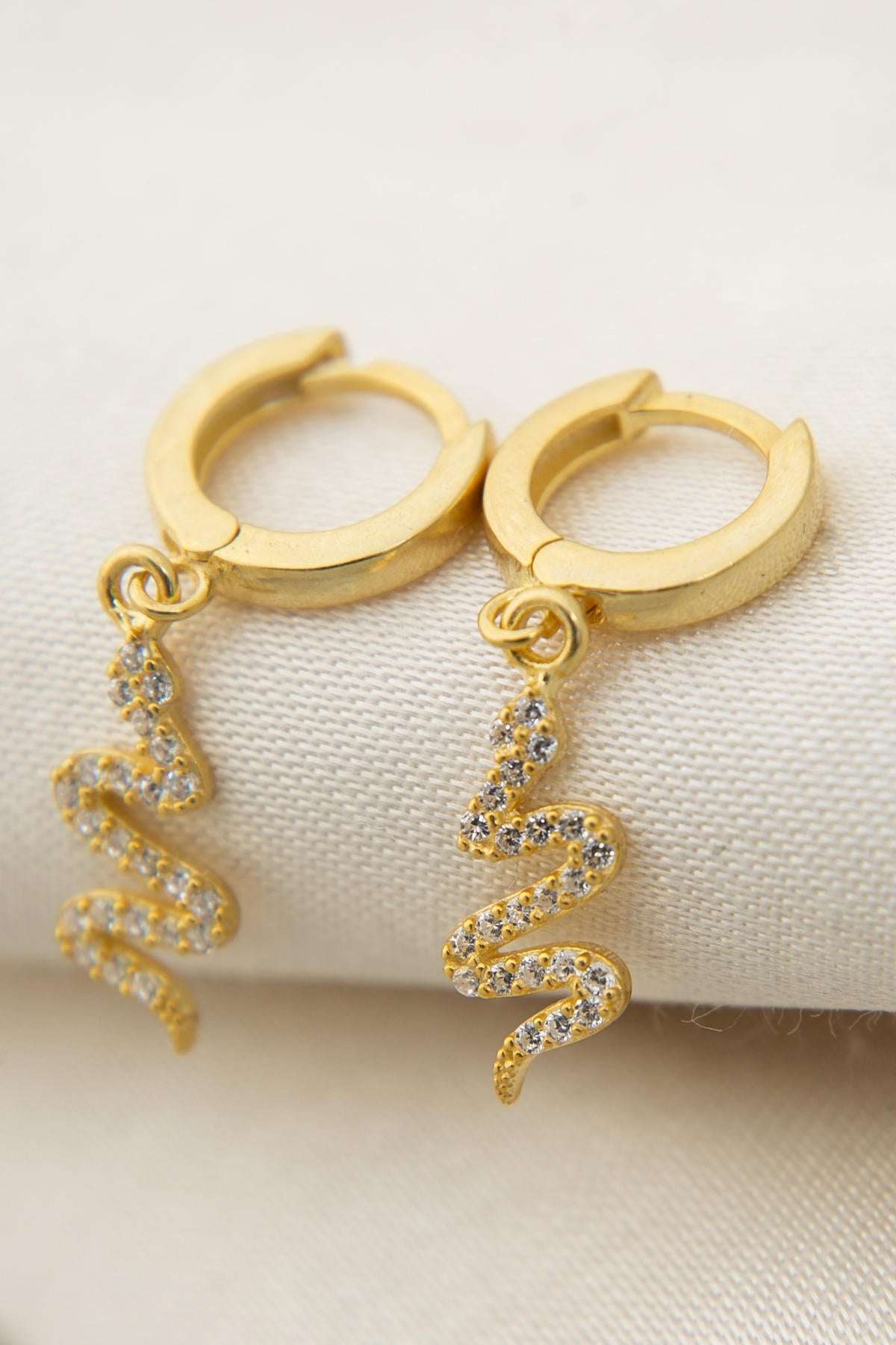 16dff22a3c961f682627d500458a4eda