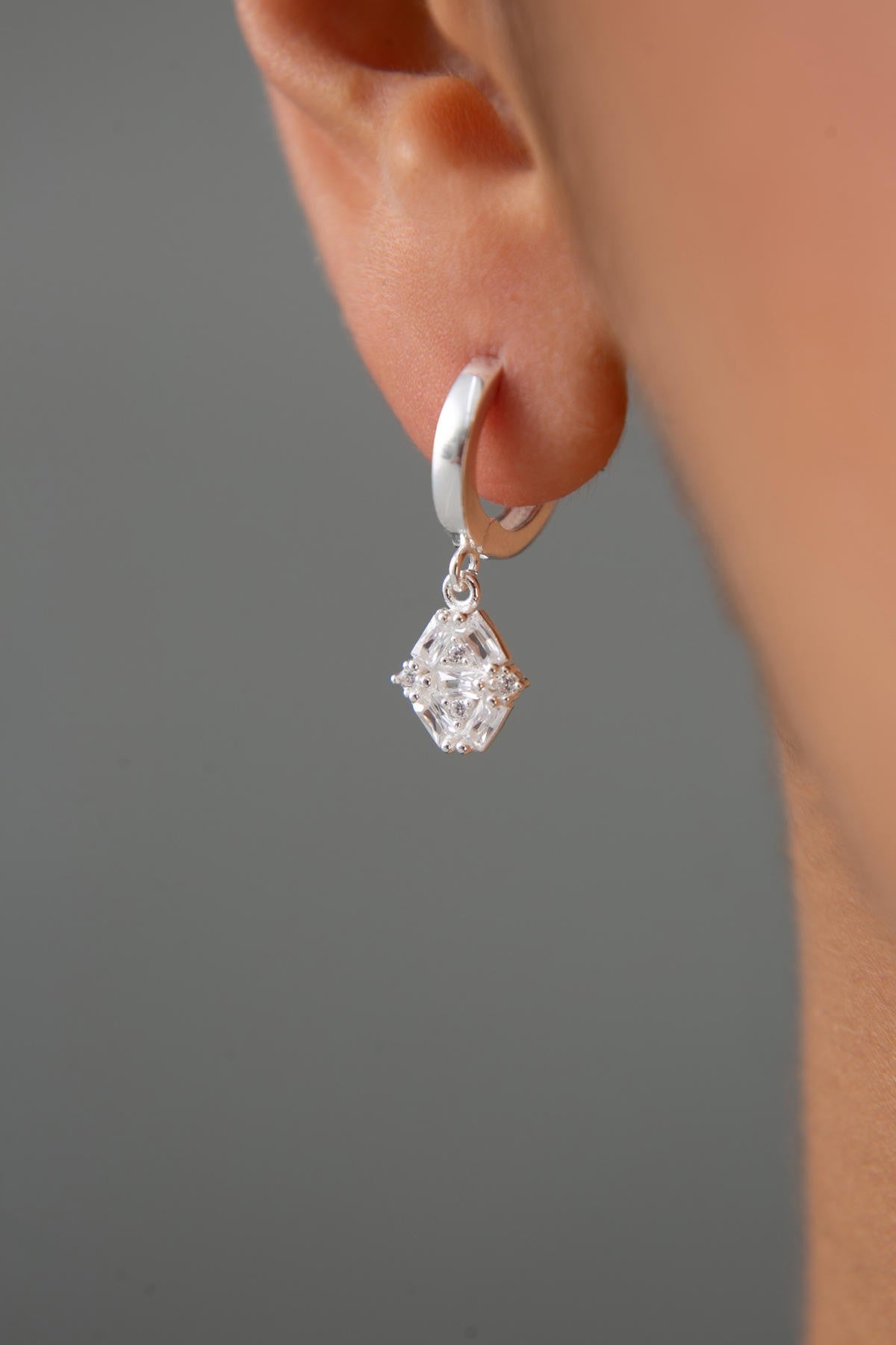 c8230f50c273e2b8cf028c1fb1548483