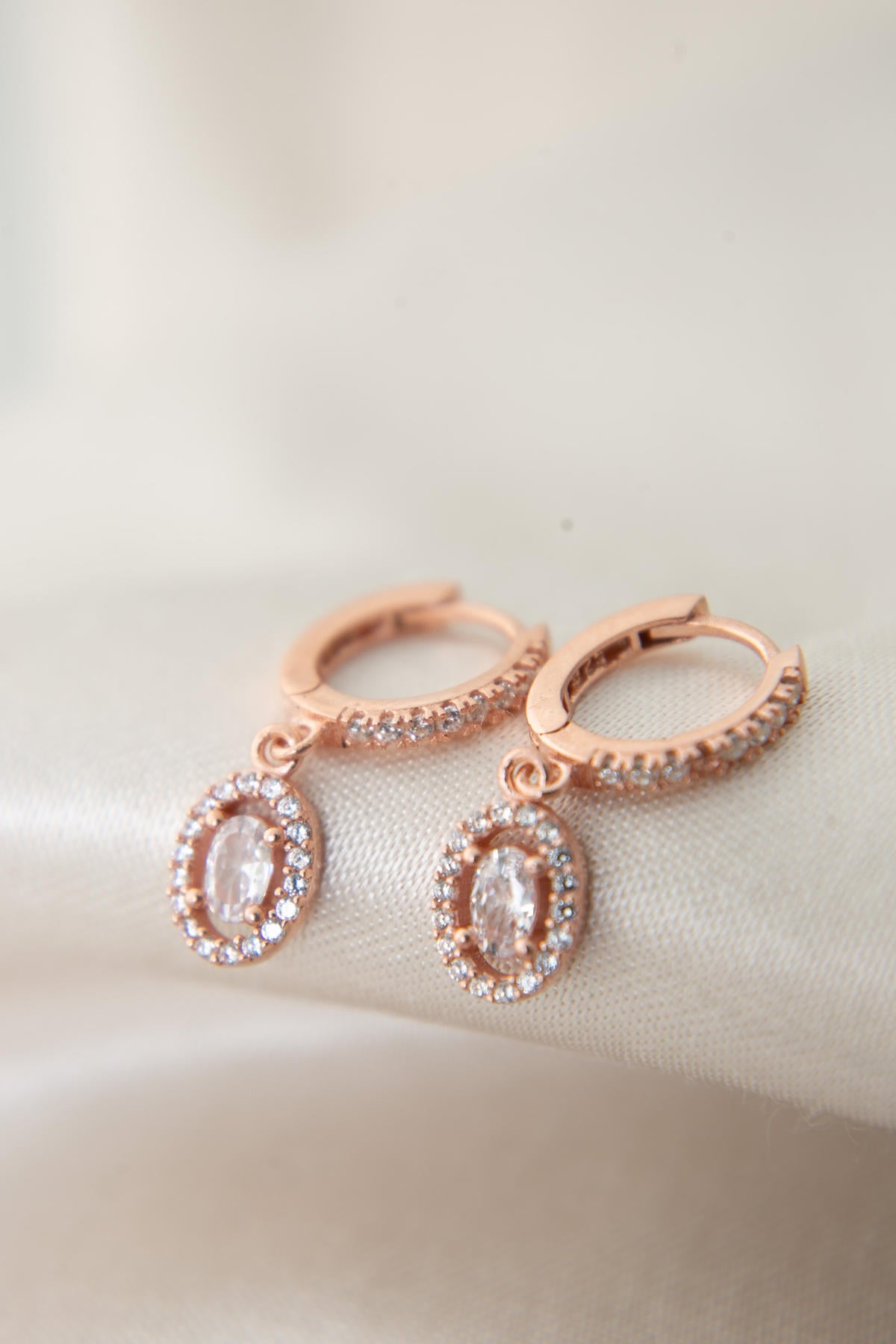 094266e6e1409d7449895a6855245296