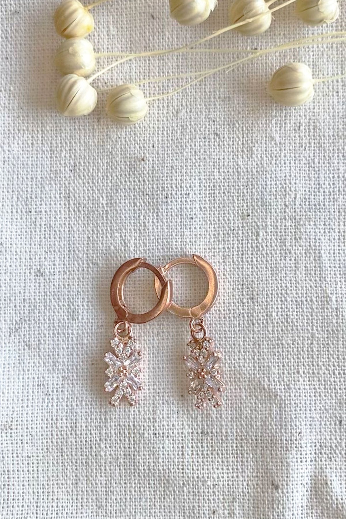 eaea6a7e2c3c51f9a2525245c3393c30