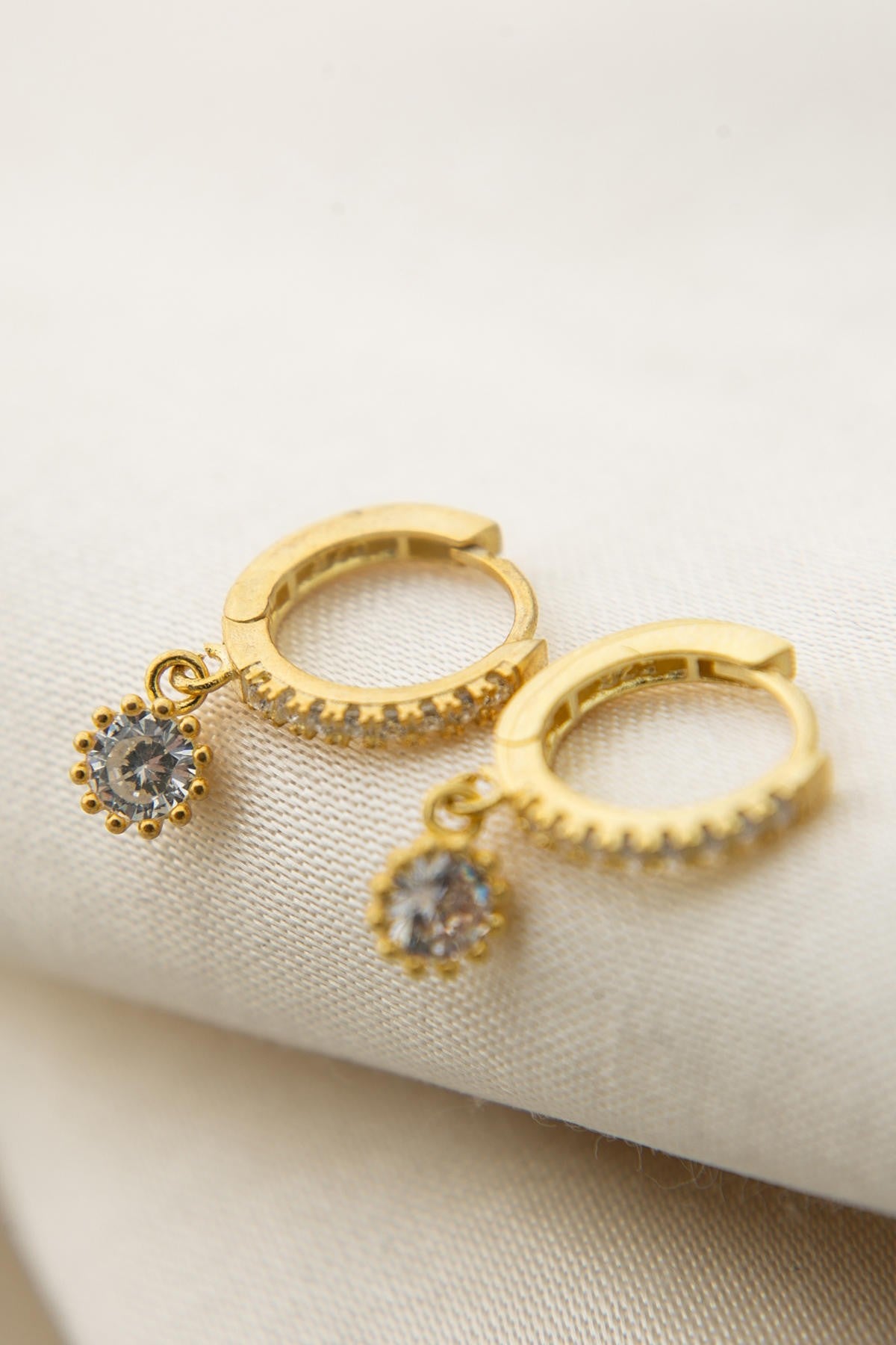 9a00565477134c3a6e1369668edb1711