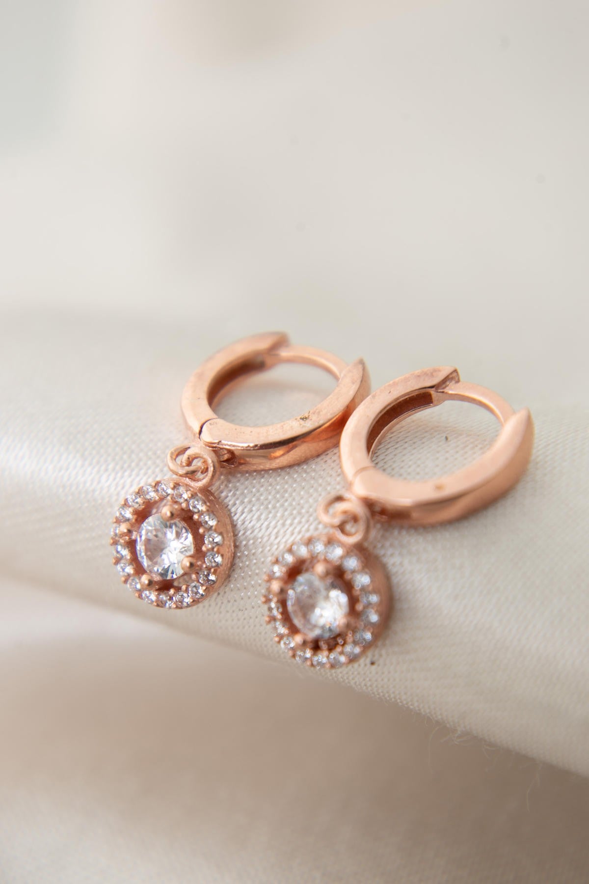 98f4e5ba95323894b5914f310e1e1b72