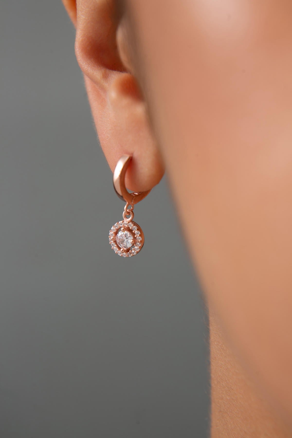 f39d7be7e67aa3c1eb68440aa45a296d