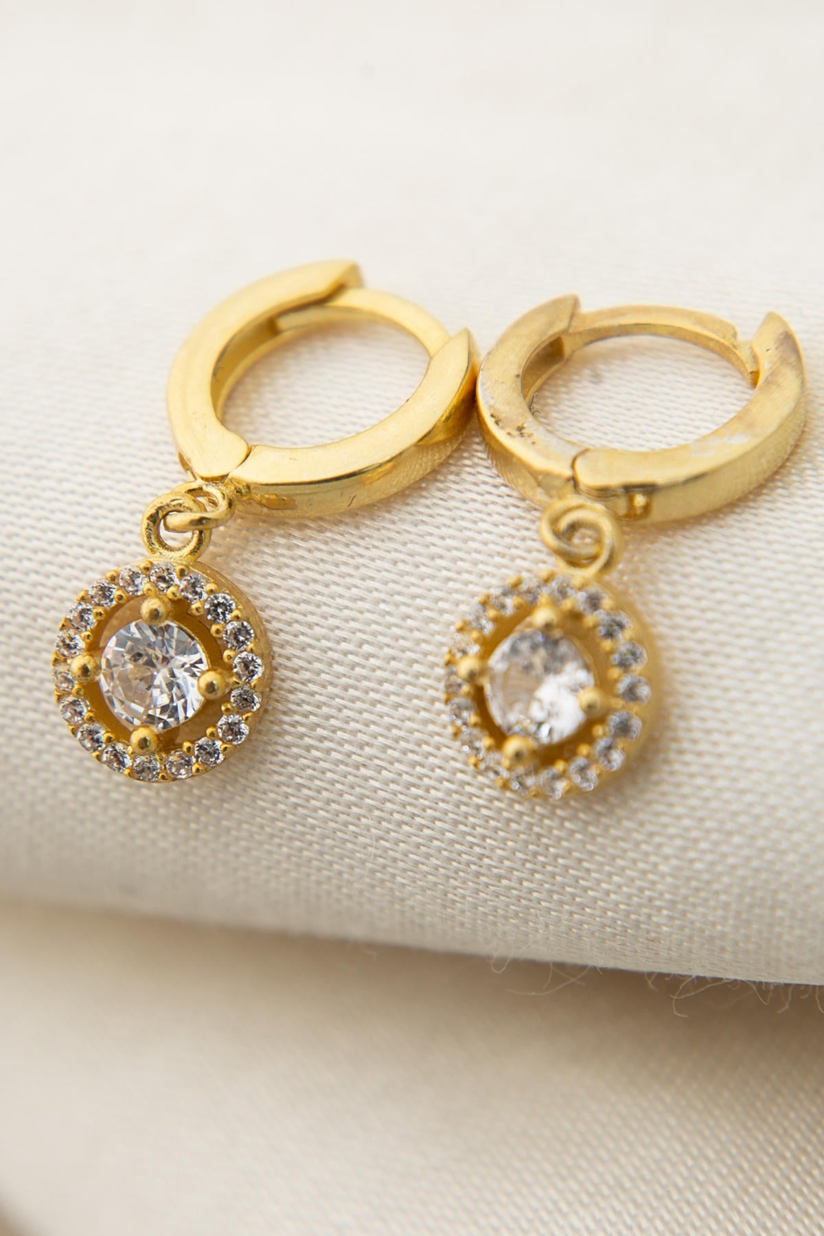 6ce3ccb8b0ad77e251499f8871b2d789