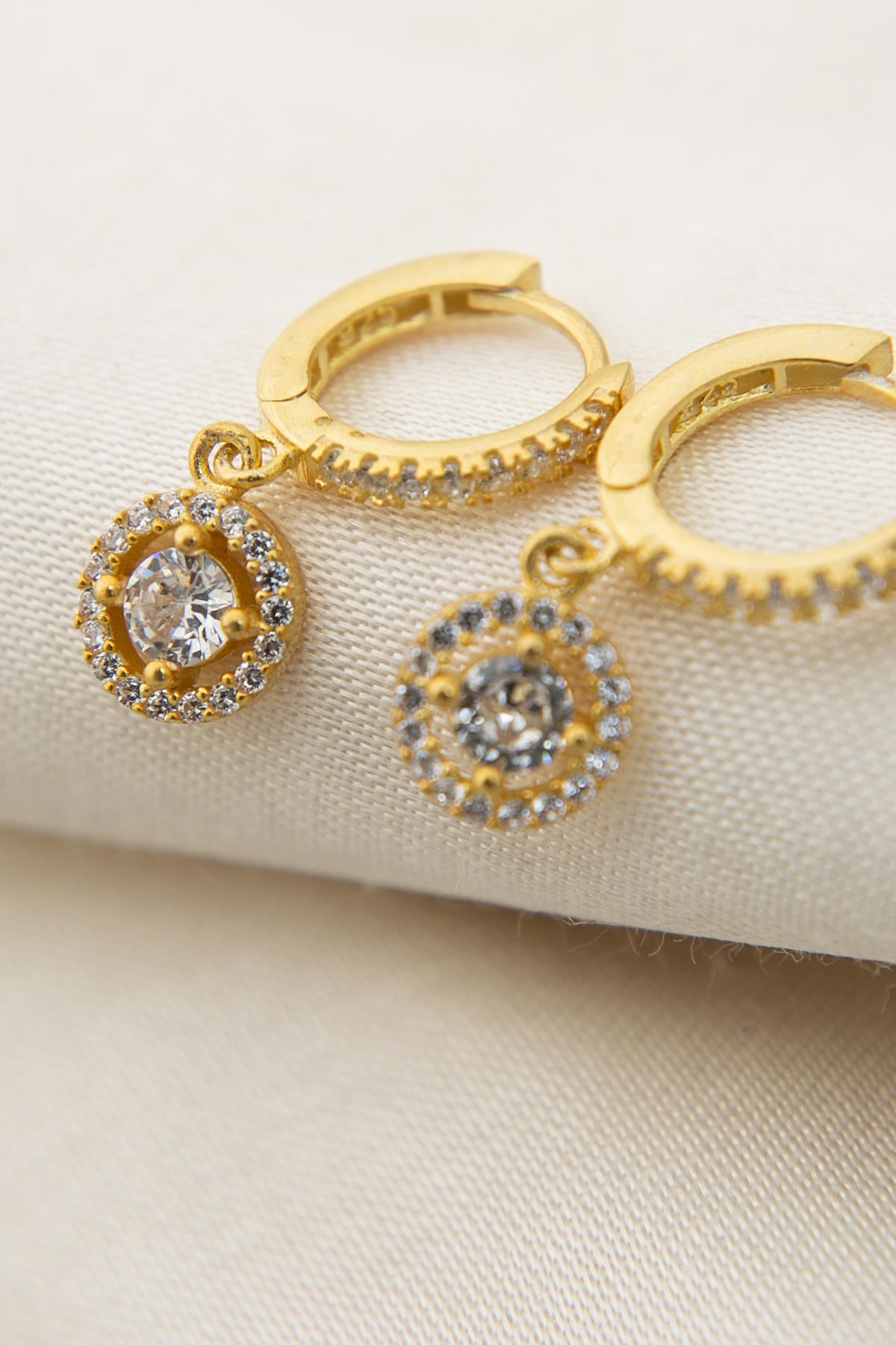 a46a4382834a7574d3d207e93d5d81ba