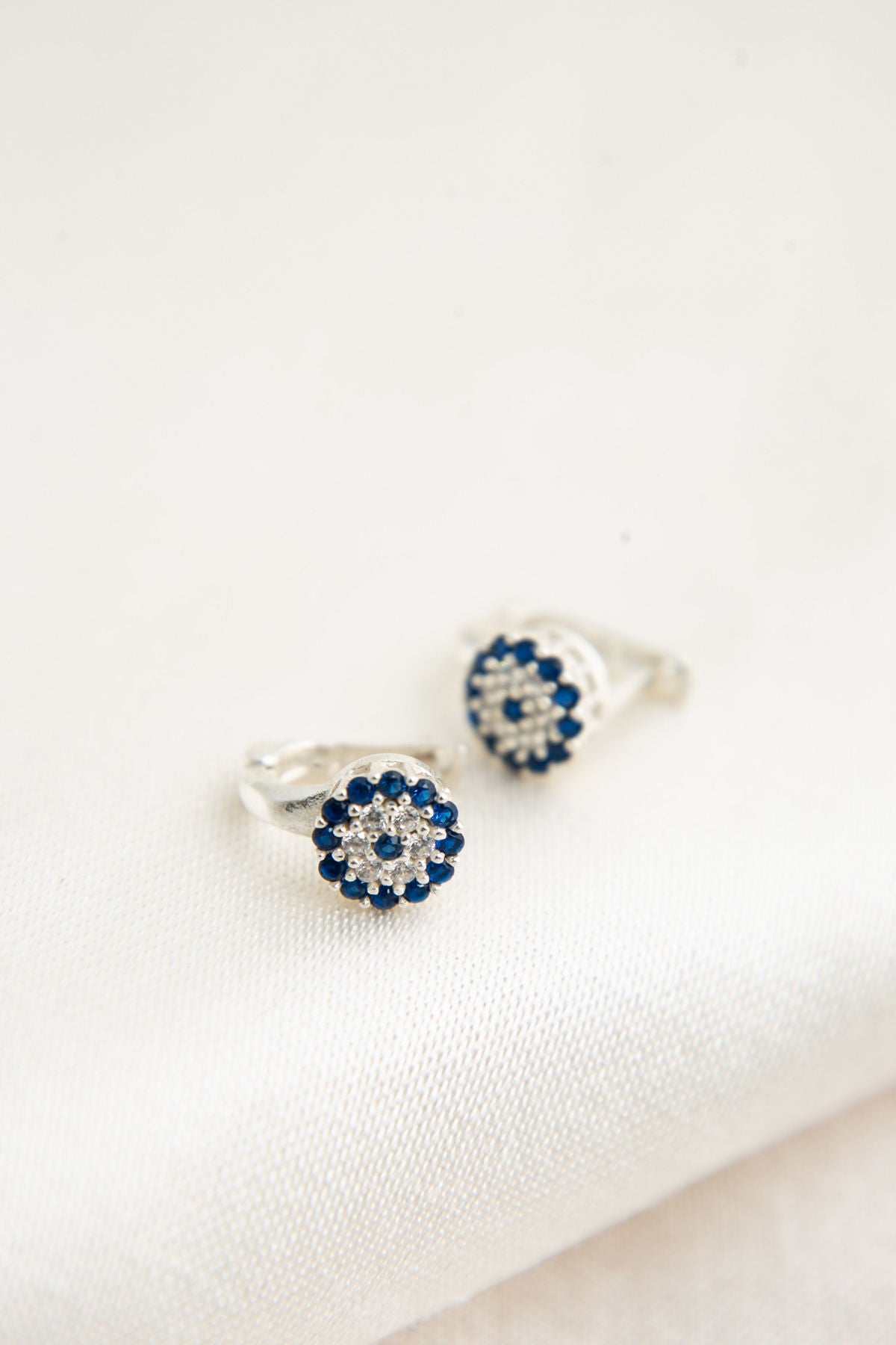 cf8311d561e608ab6ee7729cc5613387