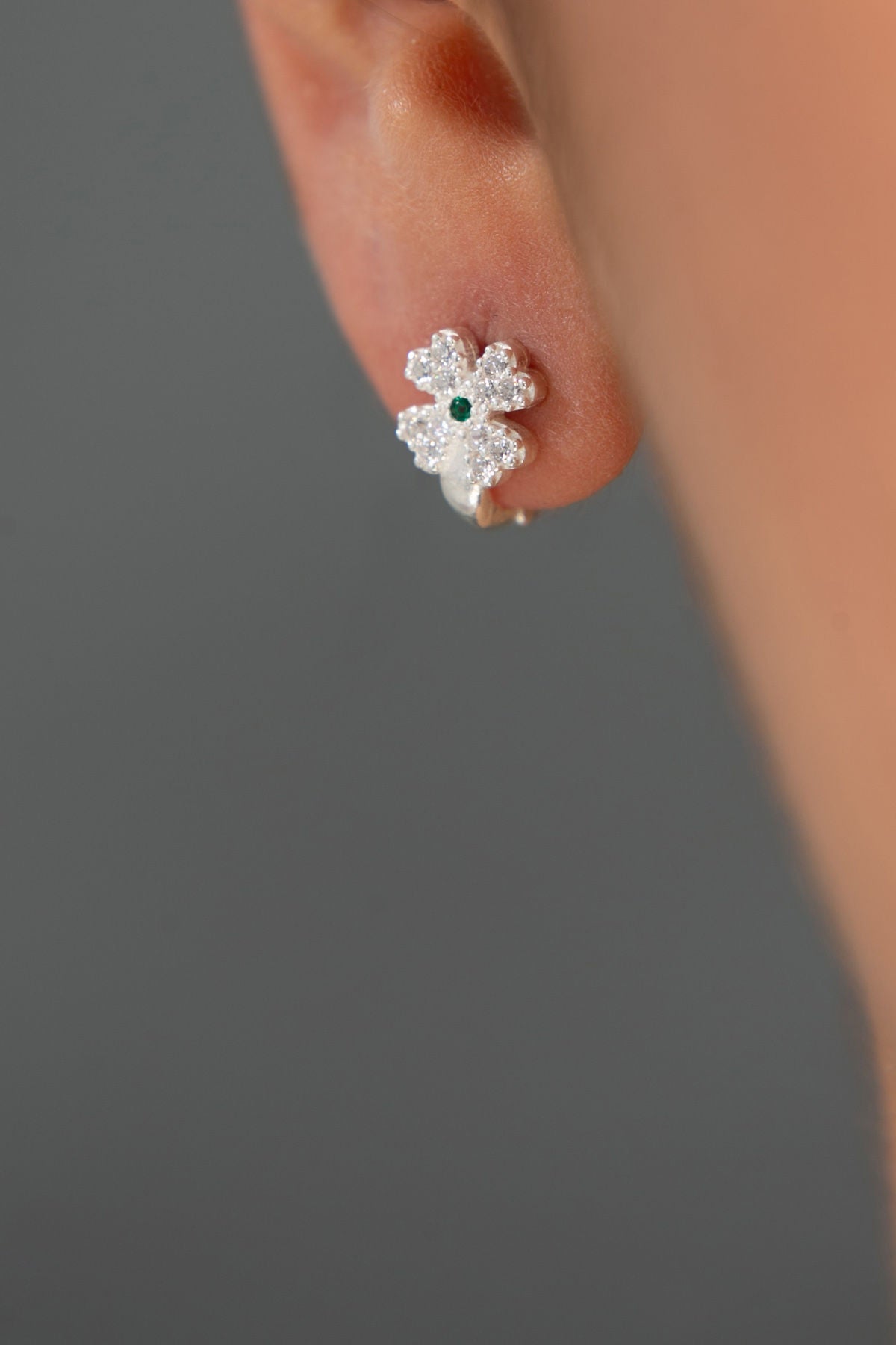 4798b2b0c86d9172a2f1a29c2e124a59