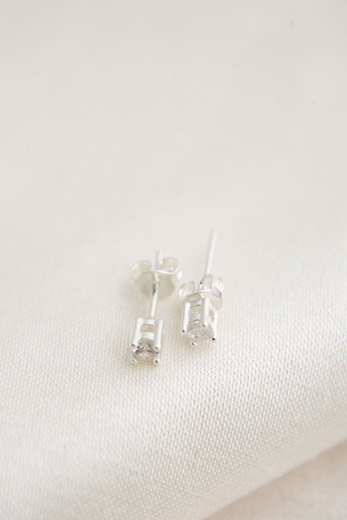 18f92298161bbe6ae09a7b91cfd133b4