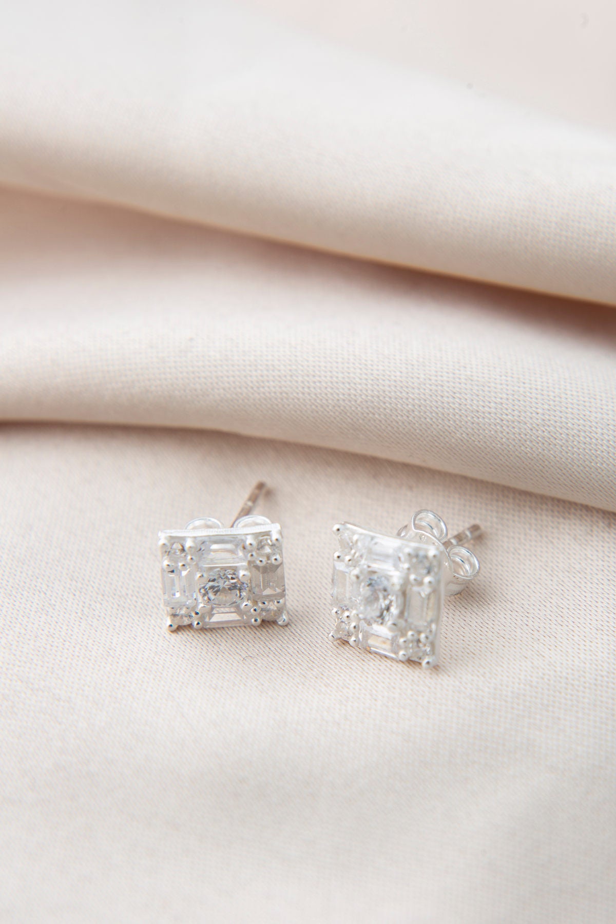 cdcee020a10d0428b34759f61095ffea