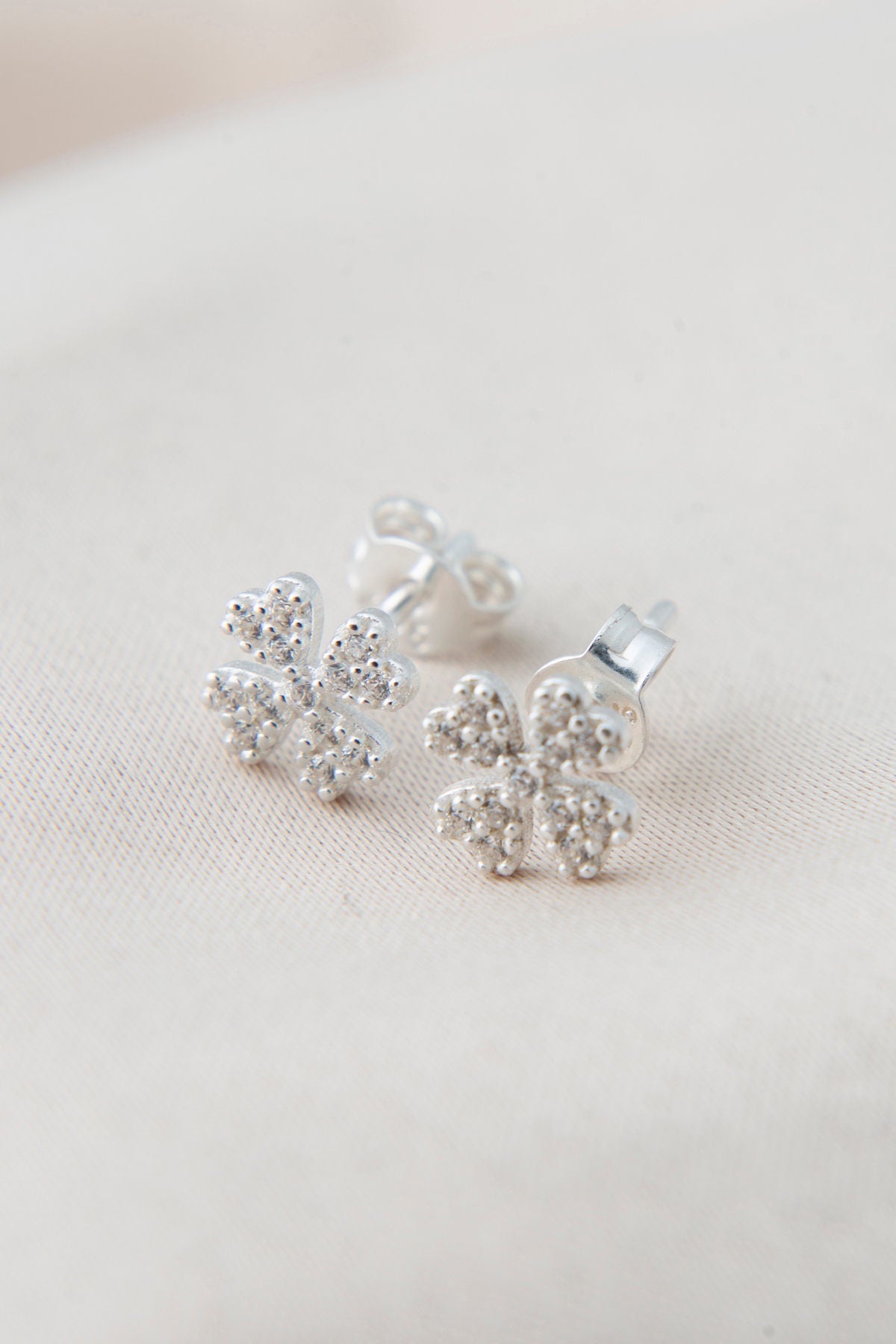 3c3b58110cc9f5bccad8921c012e431a