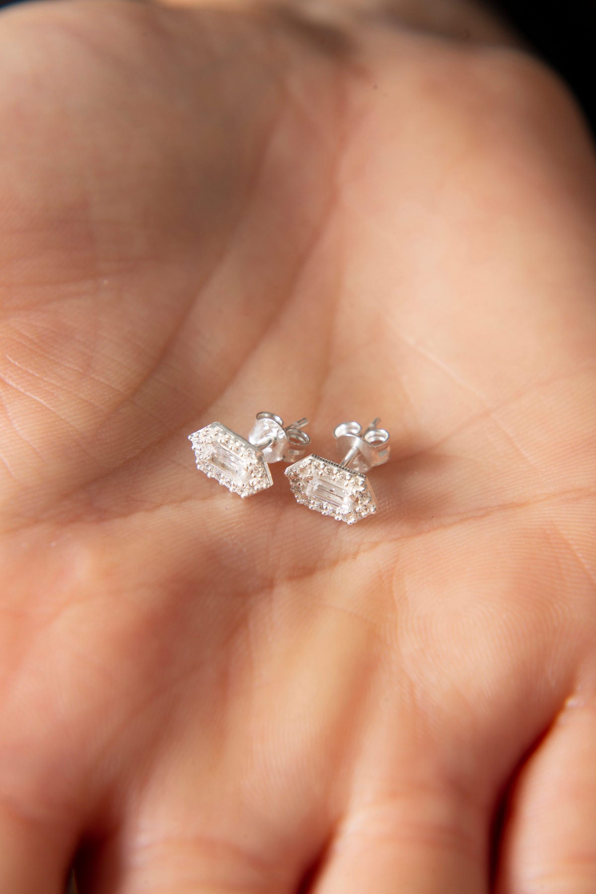 e21ef0b208cdff6cfe62931a824568a2