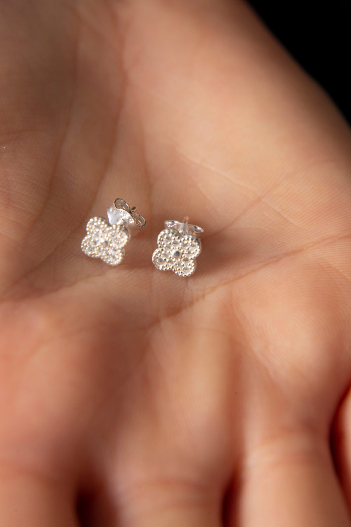 6fef3ed7a420f2dcc9bd58d13dd3c806