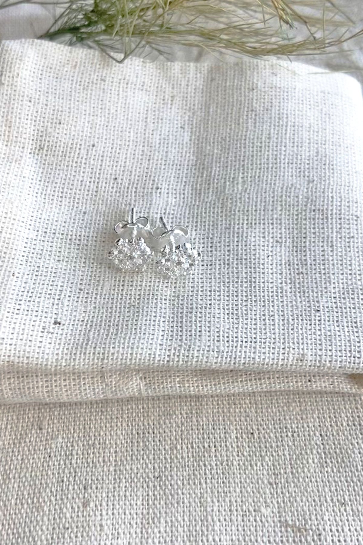 fa592bd3bc3ef49e817f7598fc7905ac