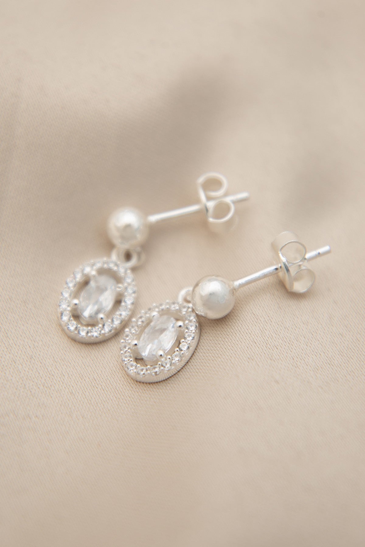 951c49c5150e8cde32fe7cb86dc8b593