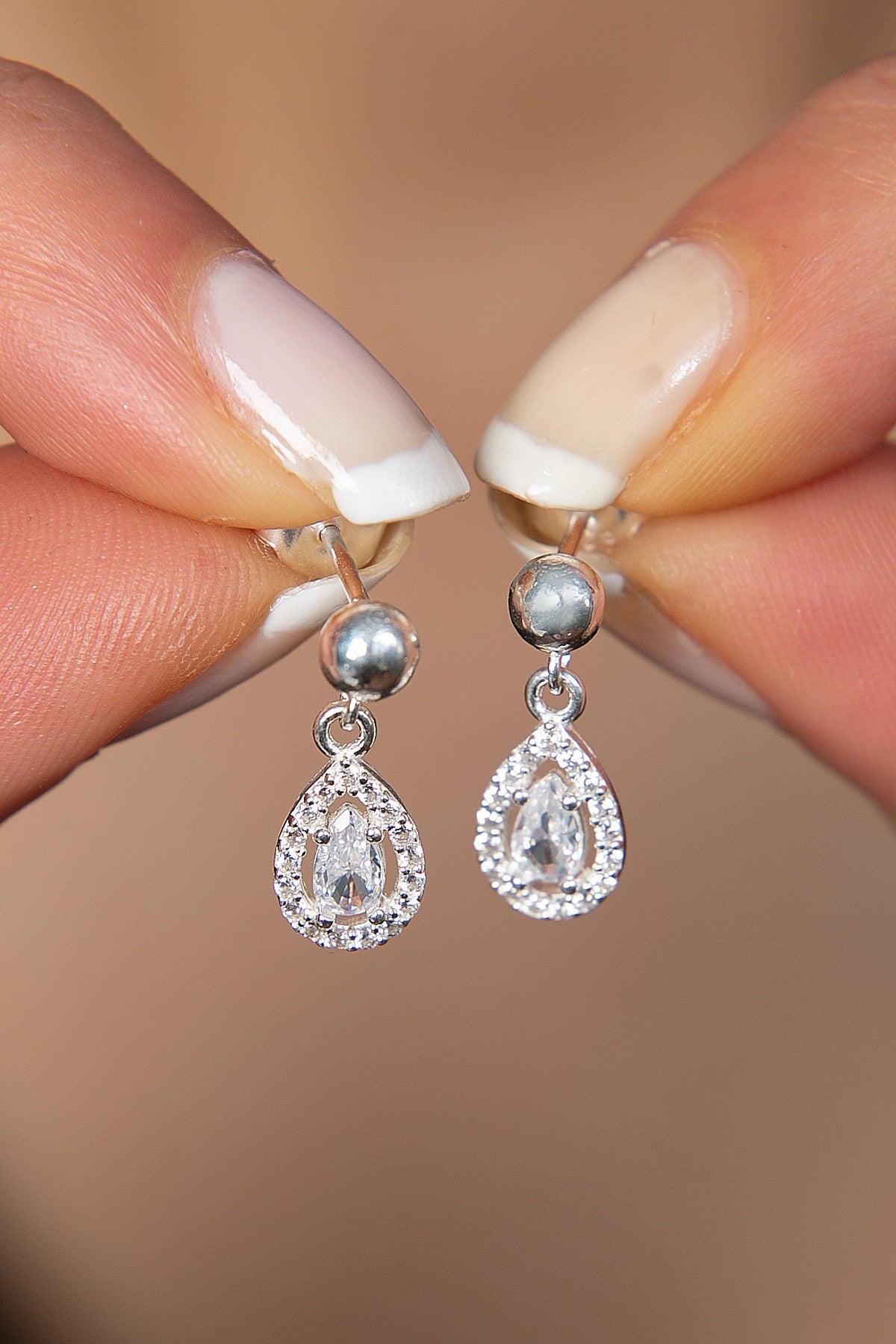 cd25812aacf9967e94f83639f9a1ce18