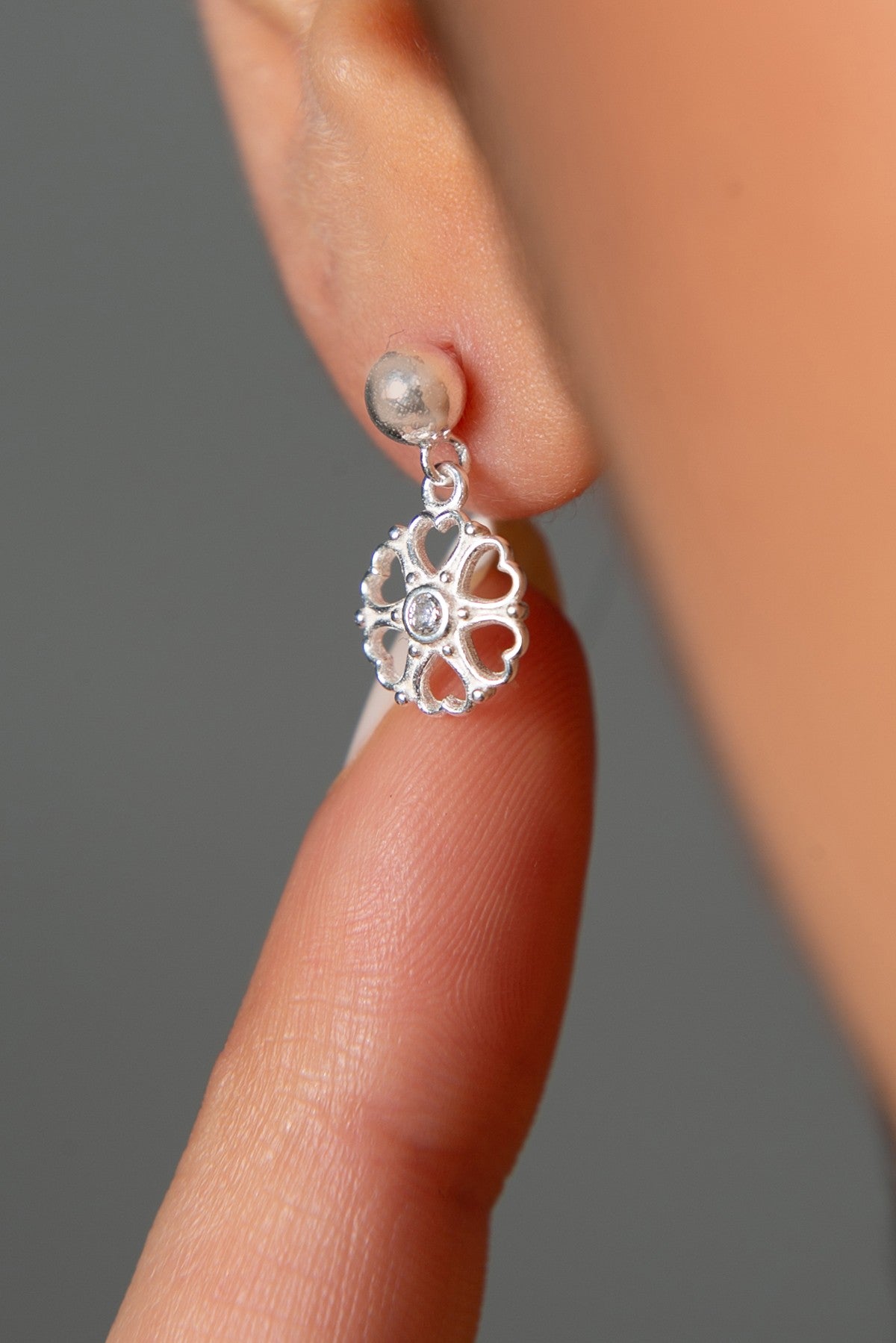 40fb197ca27a0db7ef8ce884e90eb8f1