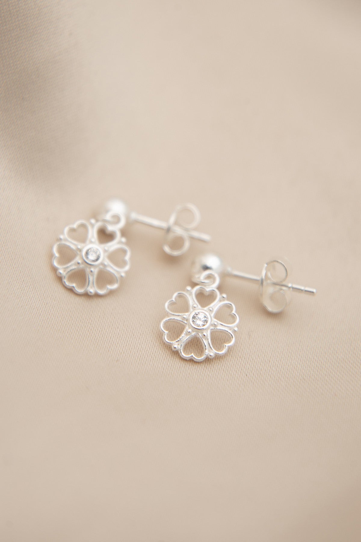 e15512e3e057ff70bb73b392c0afc996