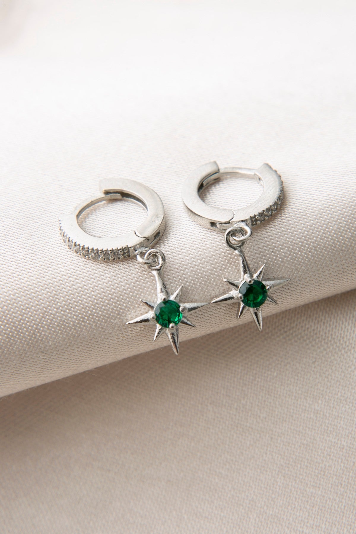 3b89def910f97e3ee0c4026e70d7dbbc