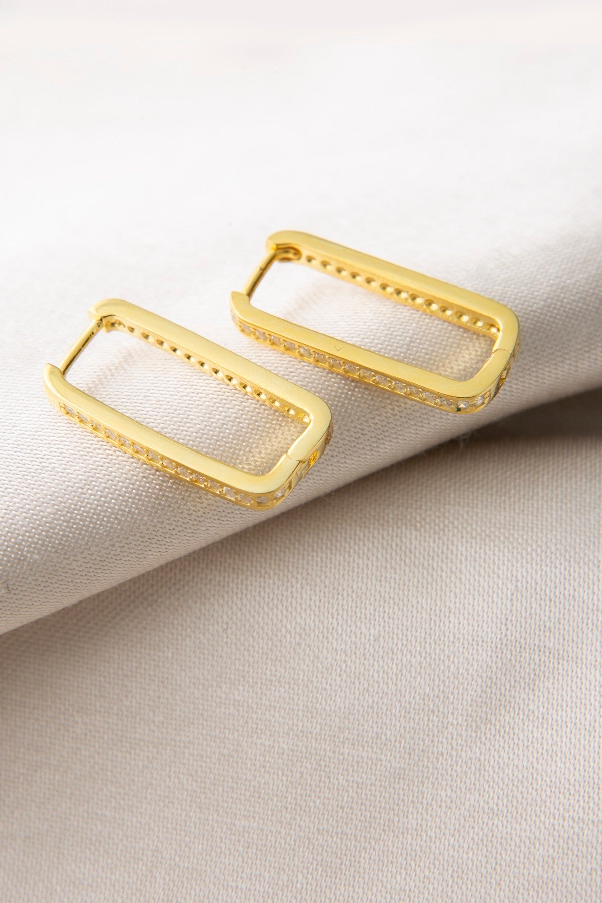 2a3073f5756ecb0d4ecc2091e5a5a815