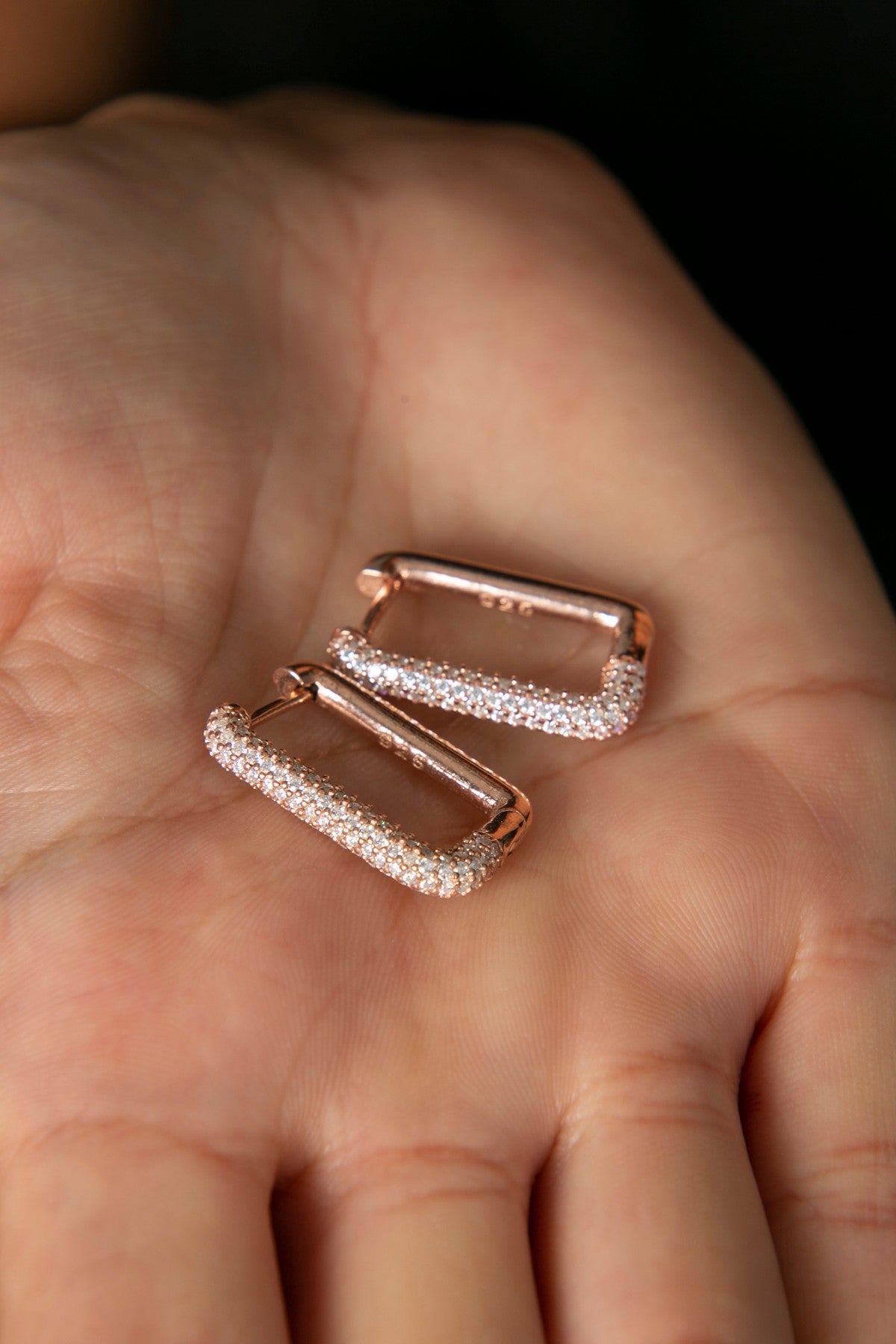 d031749b4573e30e3e8e79de2c03a141