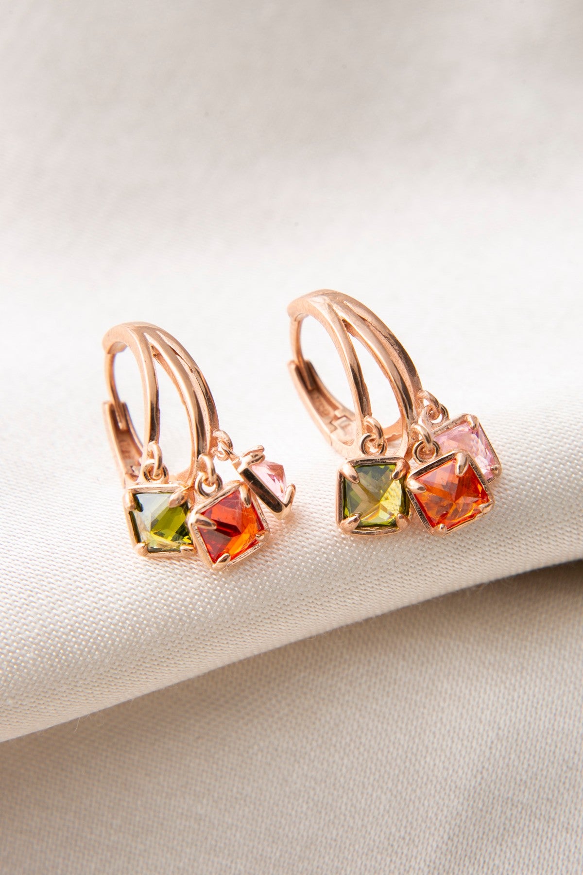 7e5e250401917f5d54fcfaf9ca0d4969