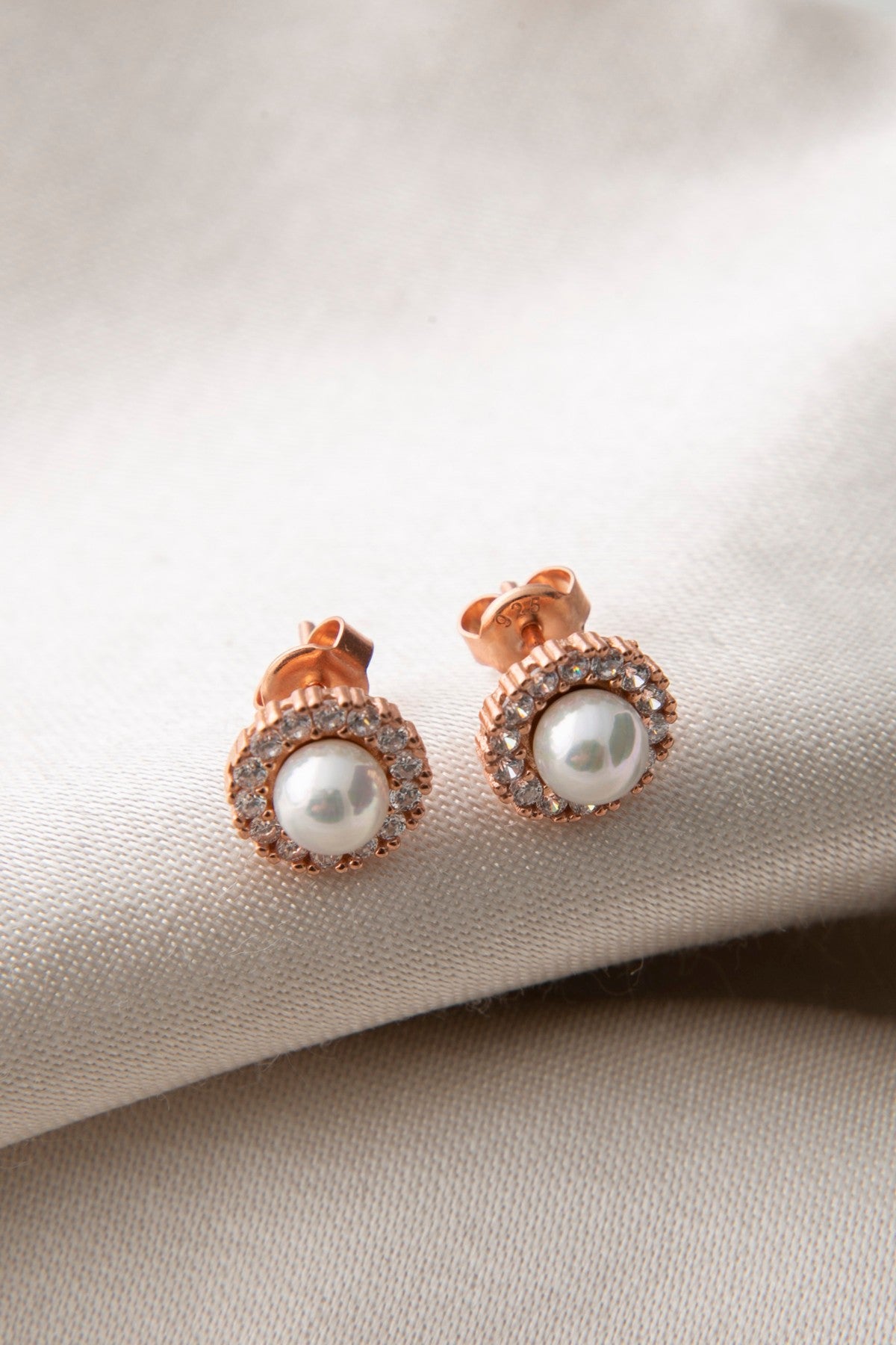 370eac4fb837f8556d10a2afc1237f98