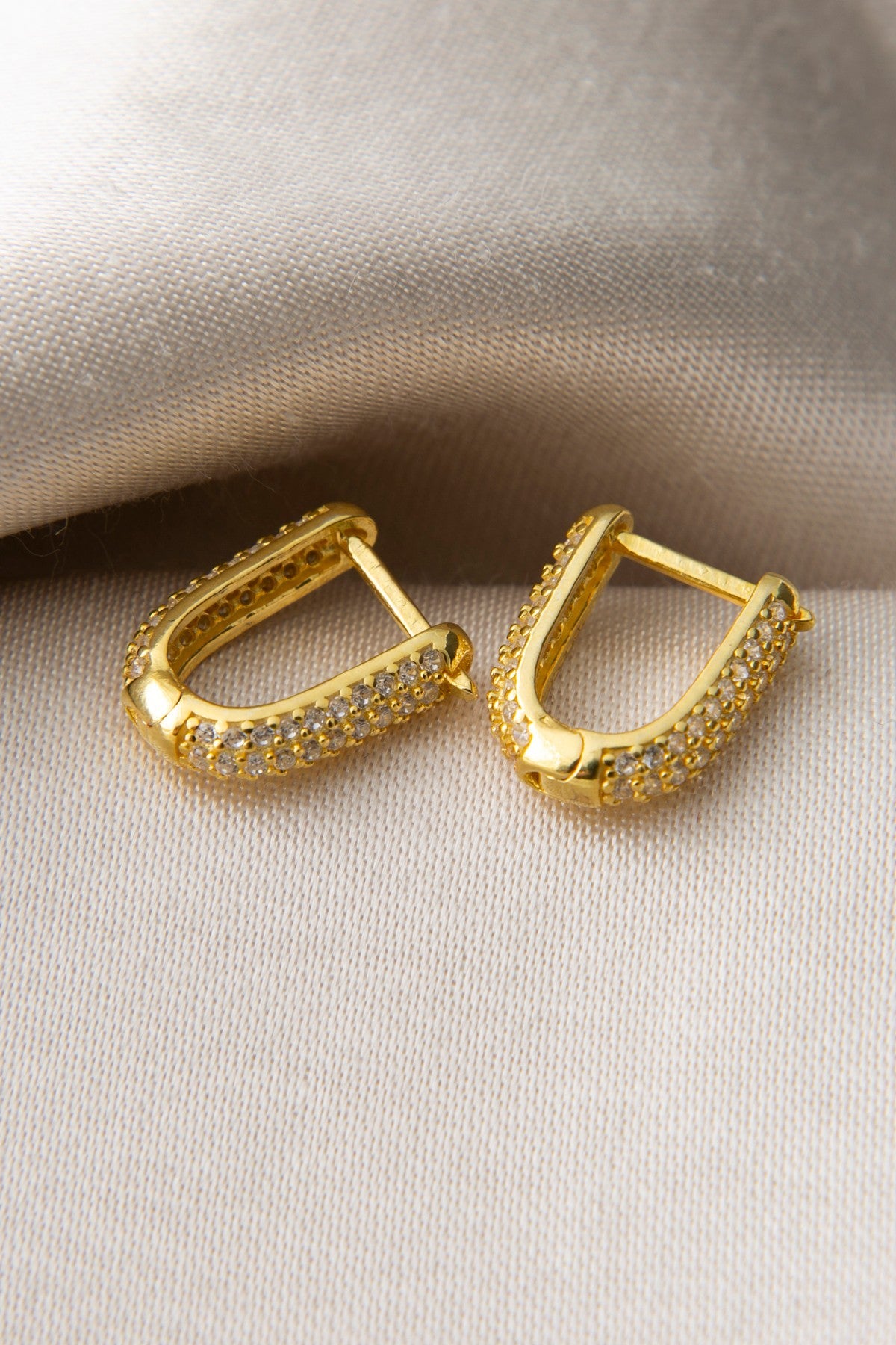 49c8f7d8538665cc50b2c70e1da1e705