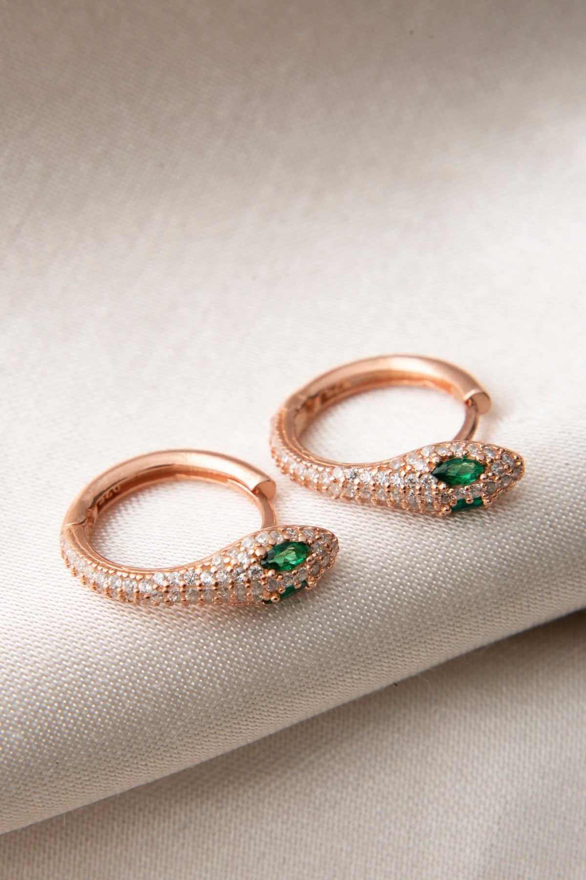 a6a344d39ea8c44502da6d4ed9d52326