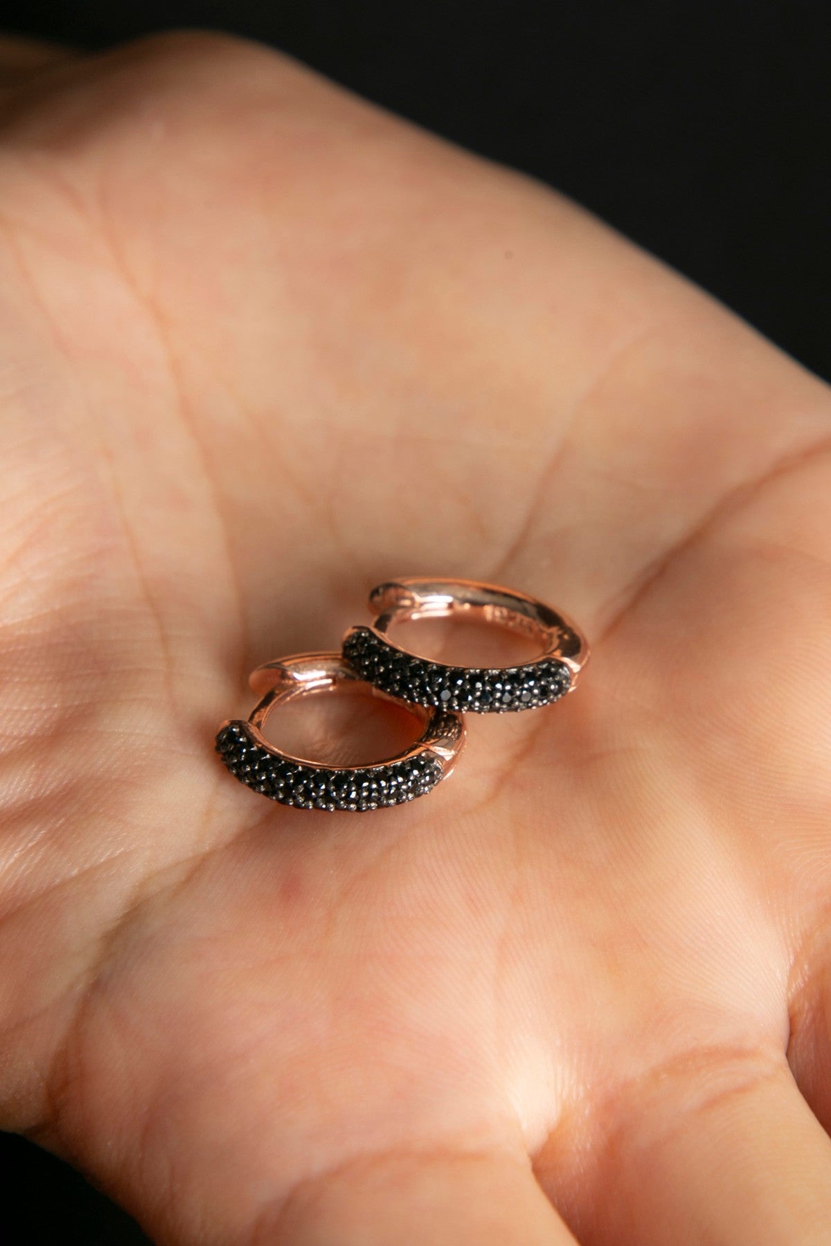 52b5c8491d8290ae015e79cc2ad74d90