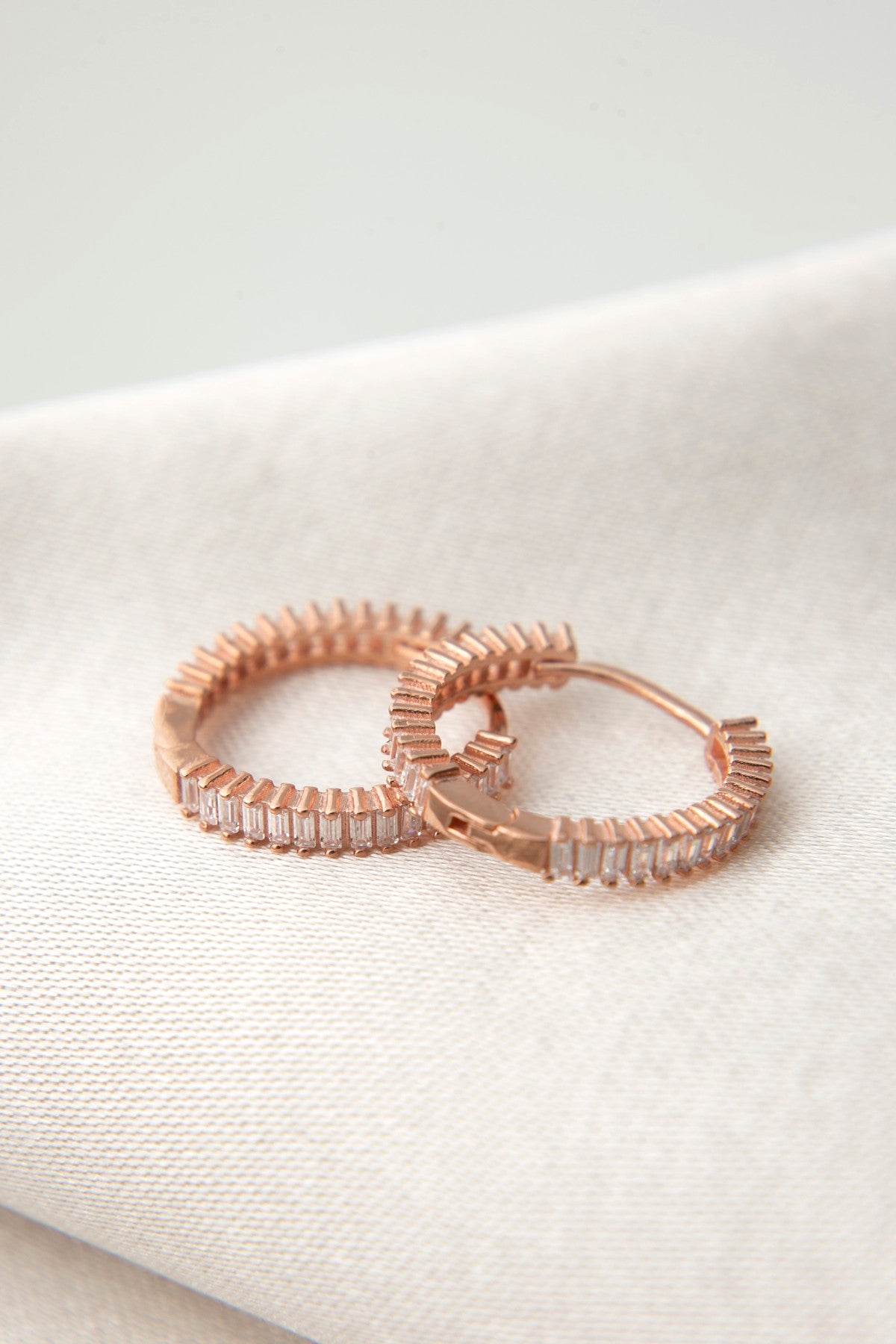 d68e30b0e0e5e5307e21013c8dc30c44