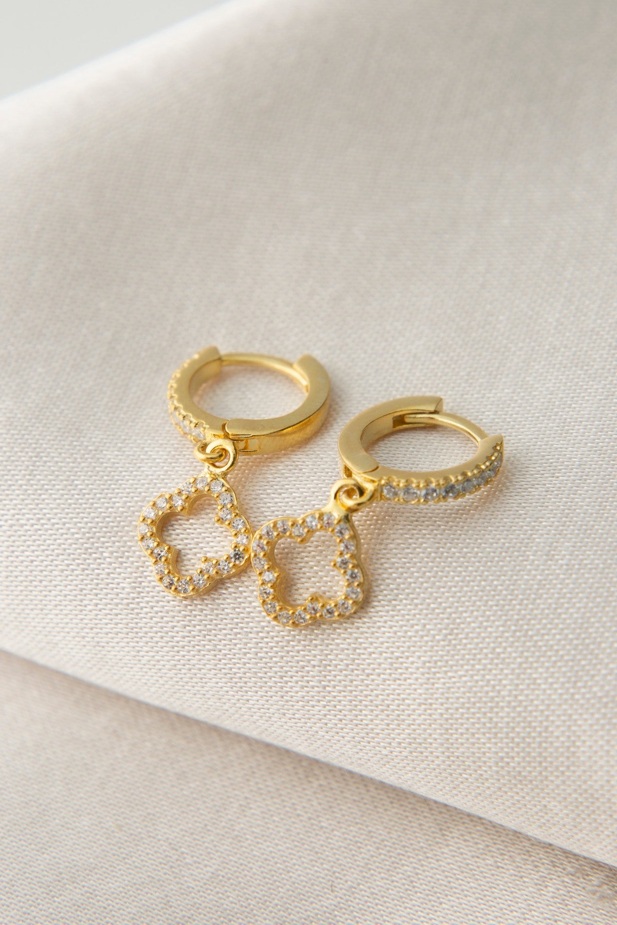 6d0442ed4b348ace5168fcd67f0cf663