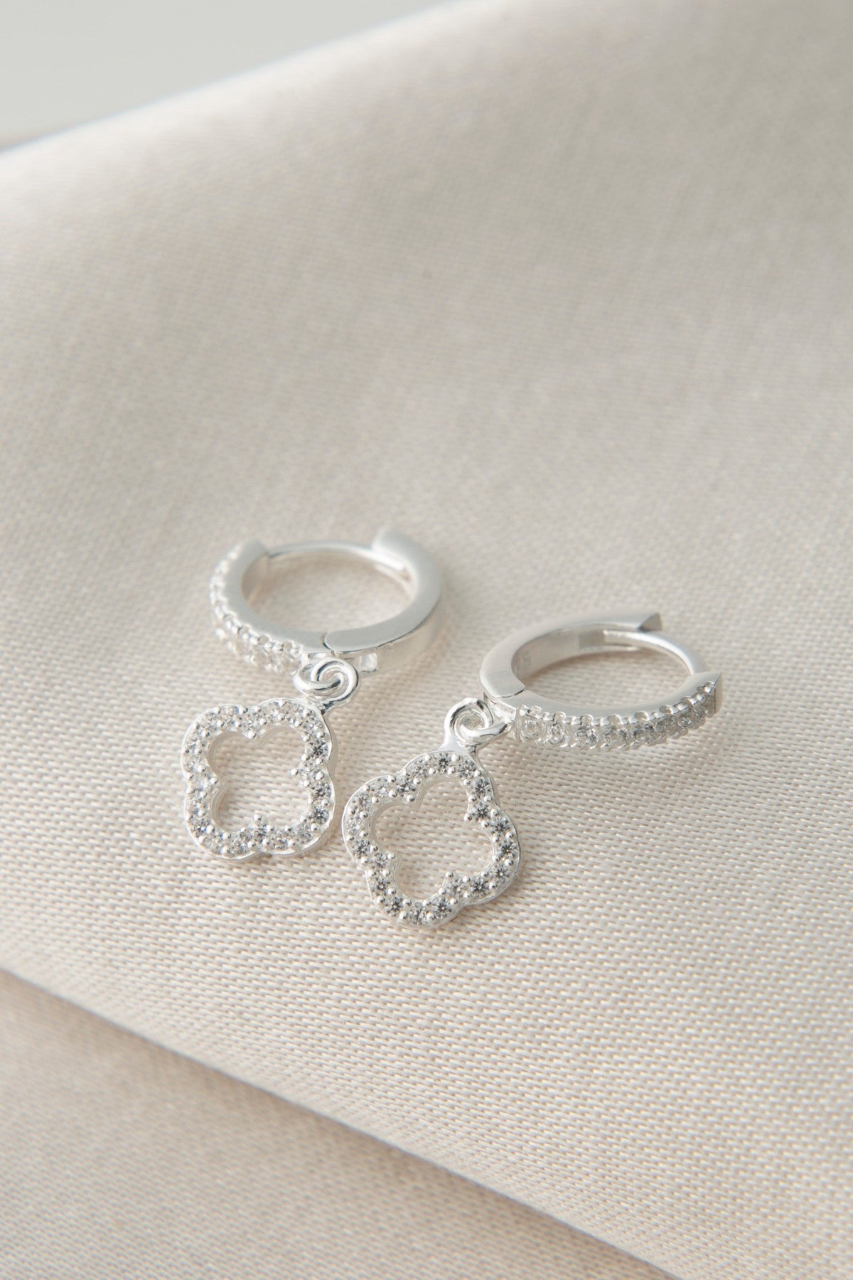 585bfc03af523c9a629f82740dd3fced