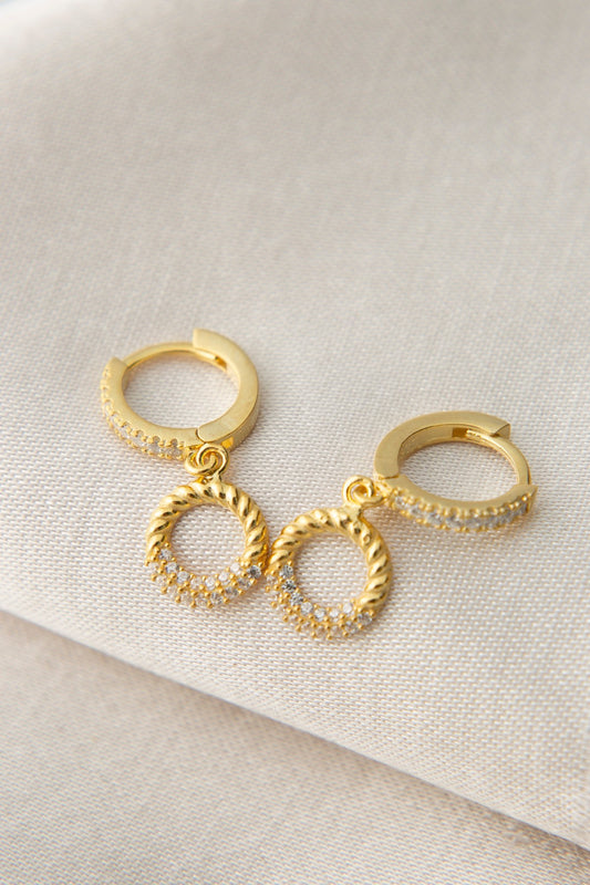 e31c31040105aa30e5b5d5c3b8cef95e