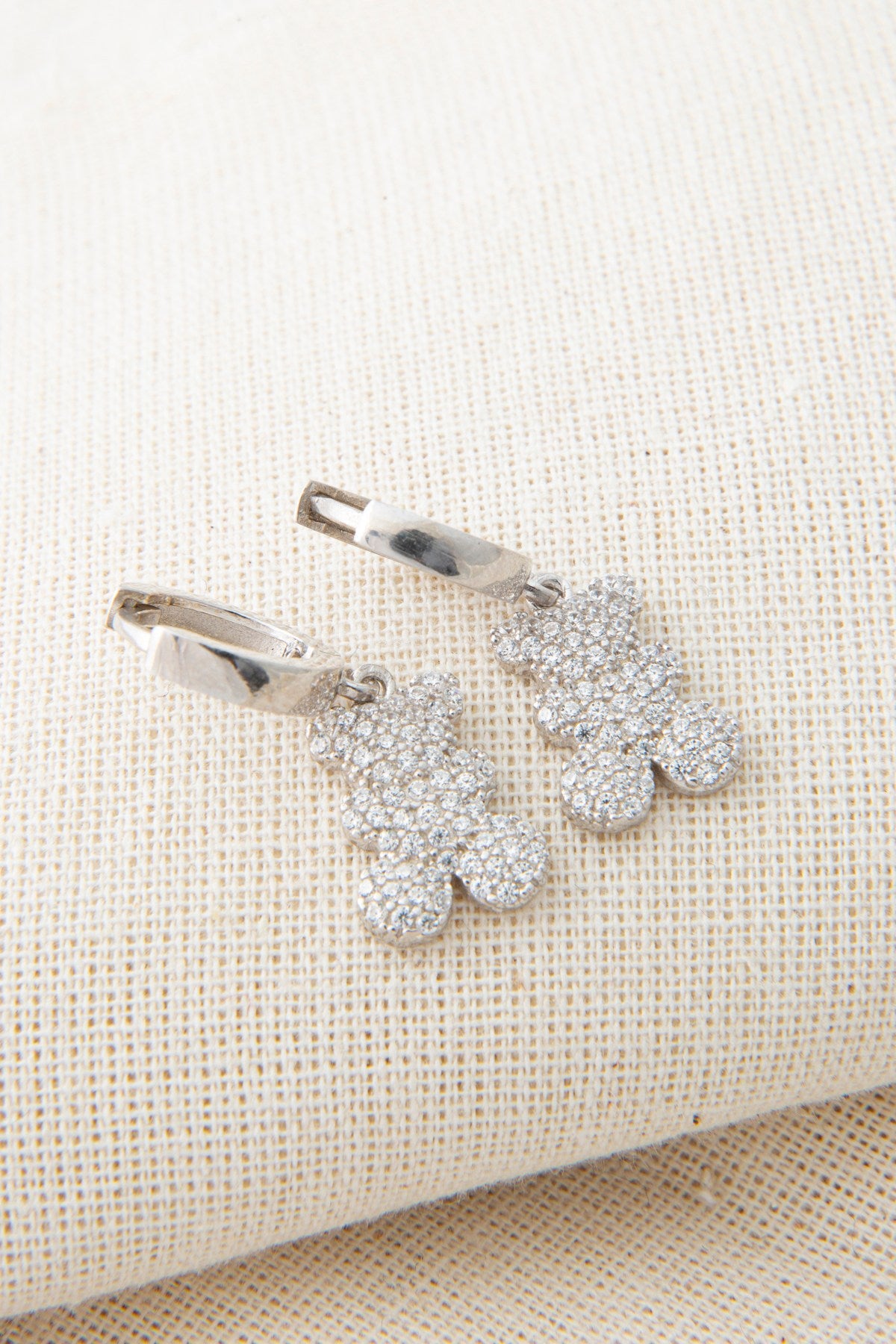 ece678ea8bde0971b699df00fe012a6e