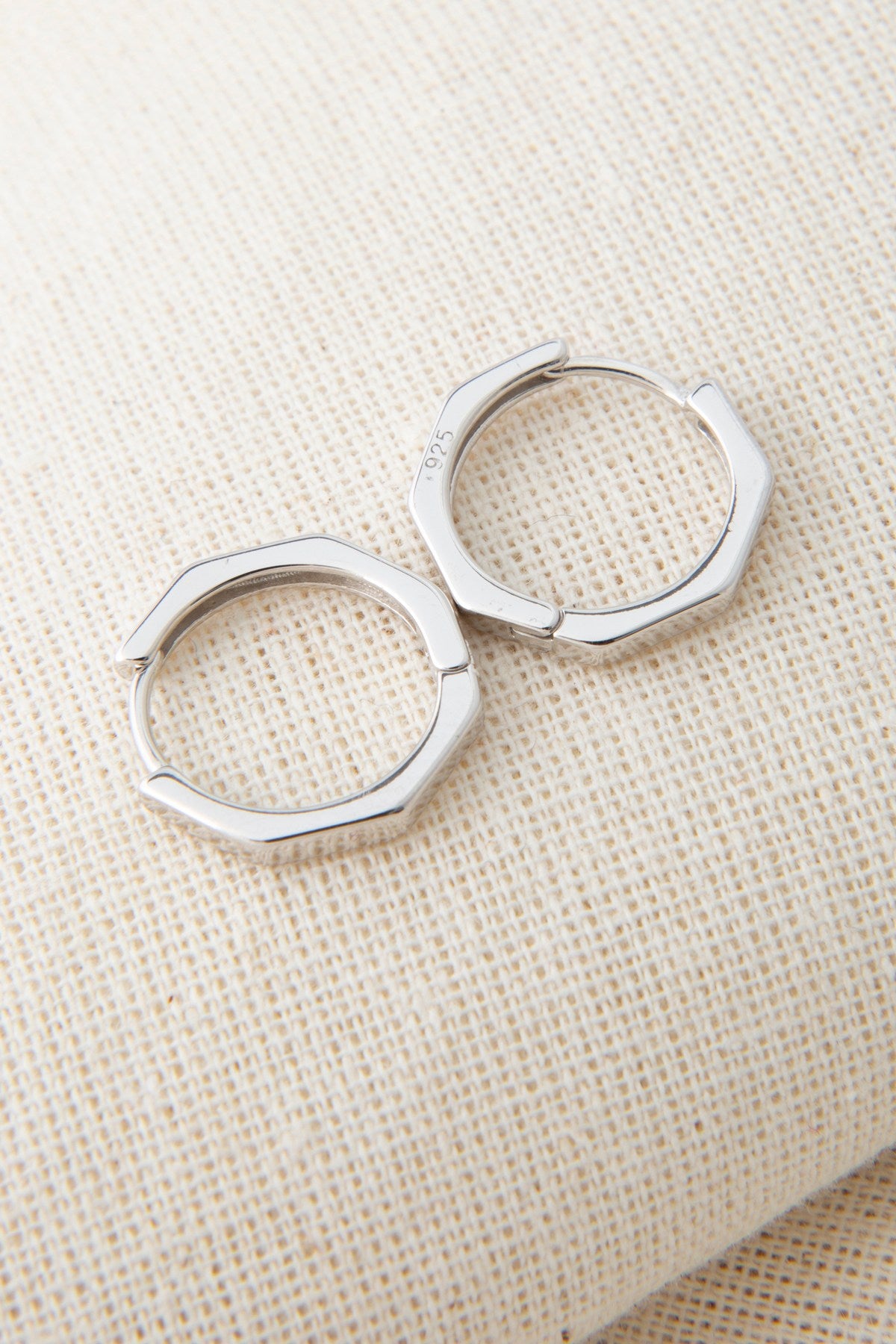 192fa79f8a56682ebee4ccbe0c319282